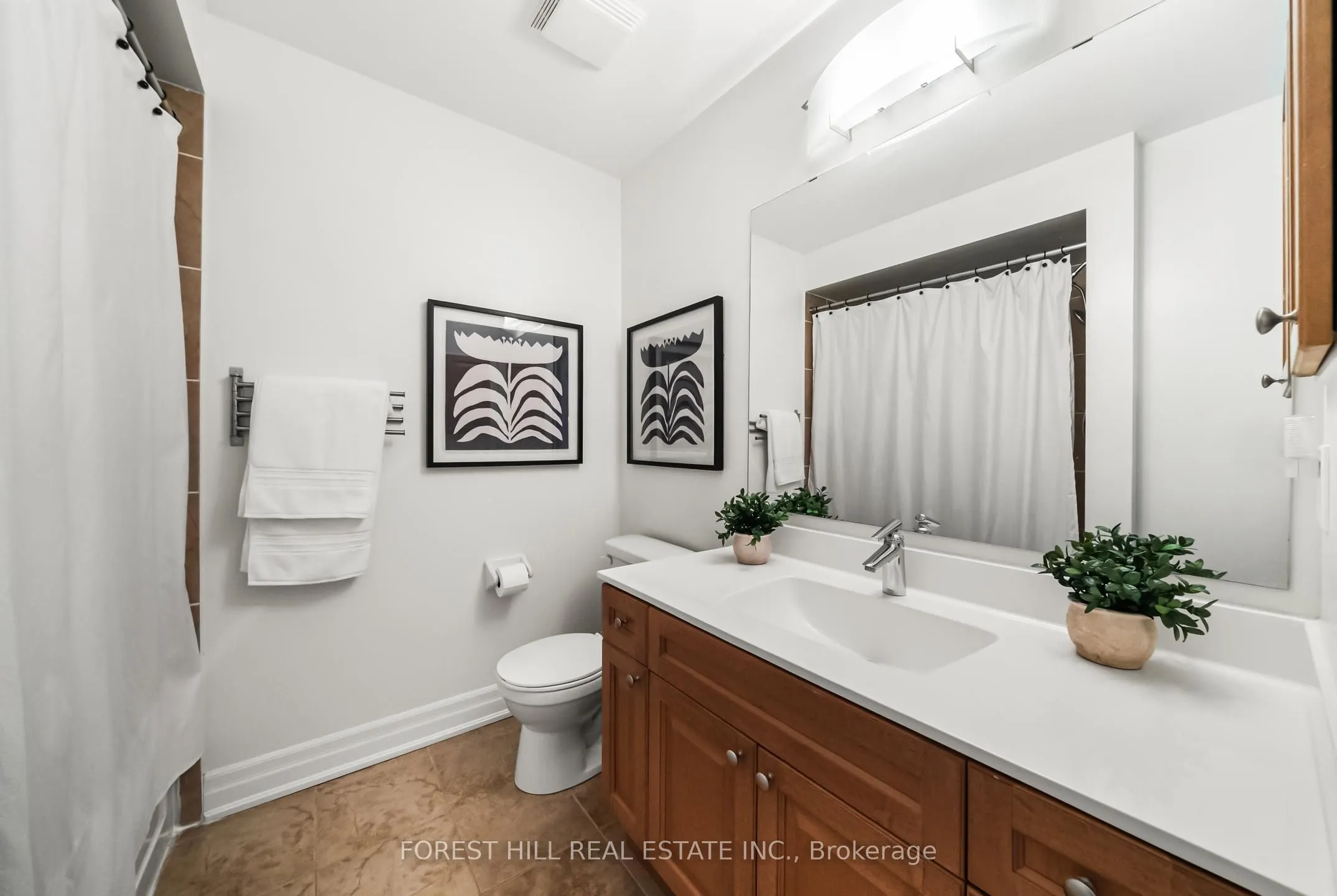 25 Beverley Glen Boulevard #25