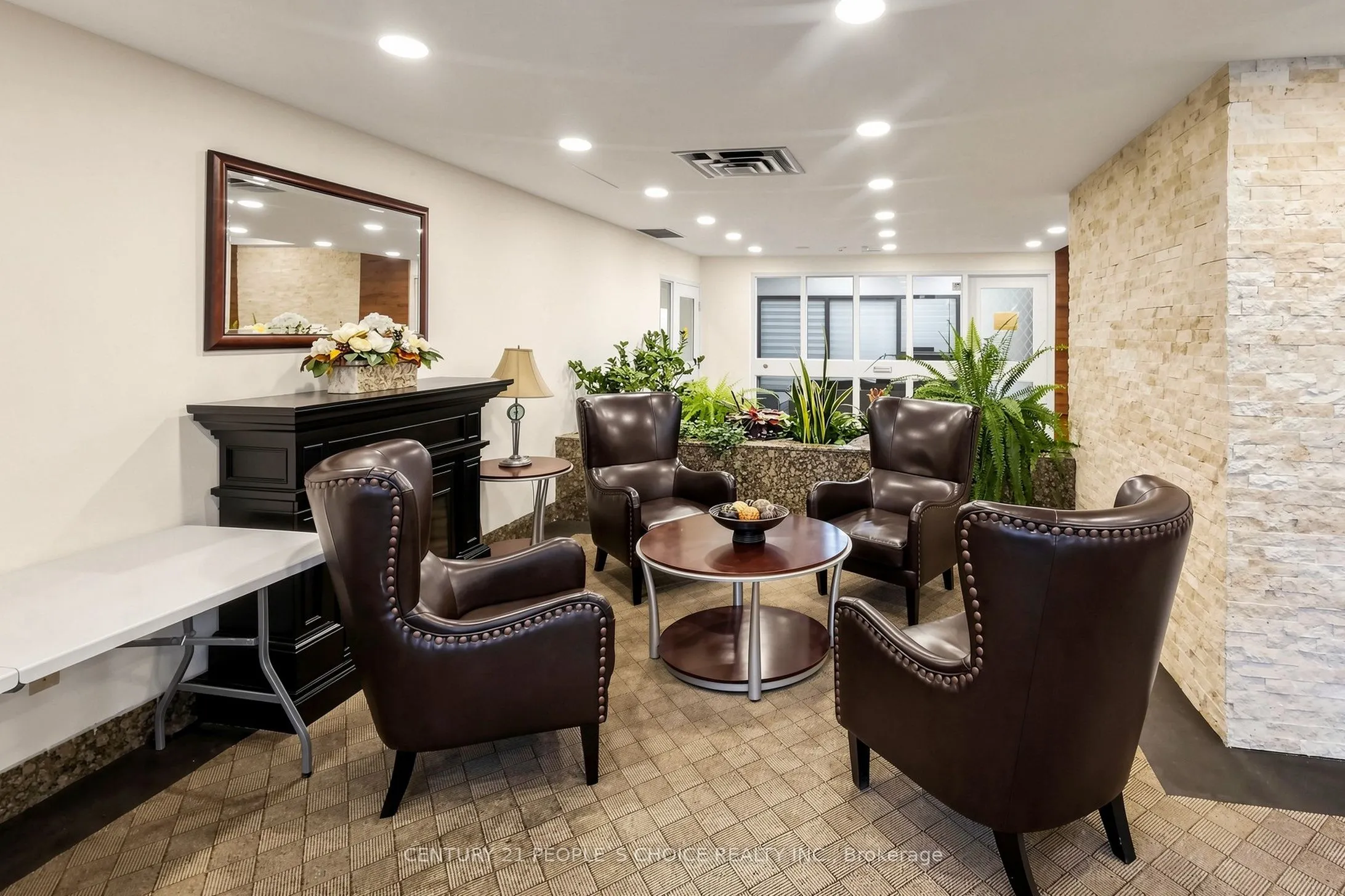 7805 Bayview Avenue #413