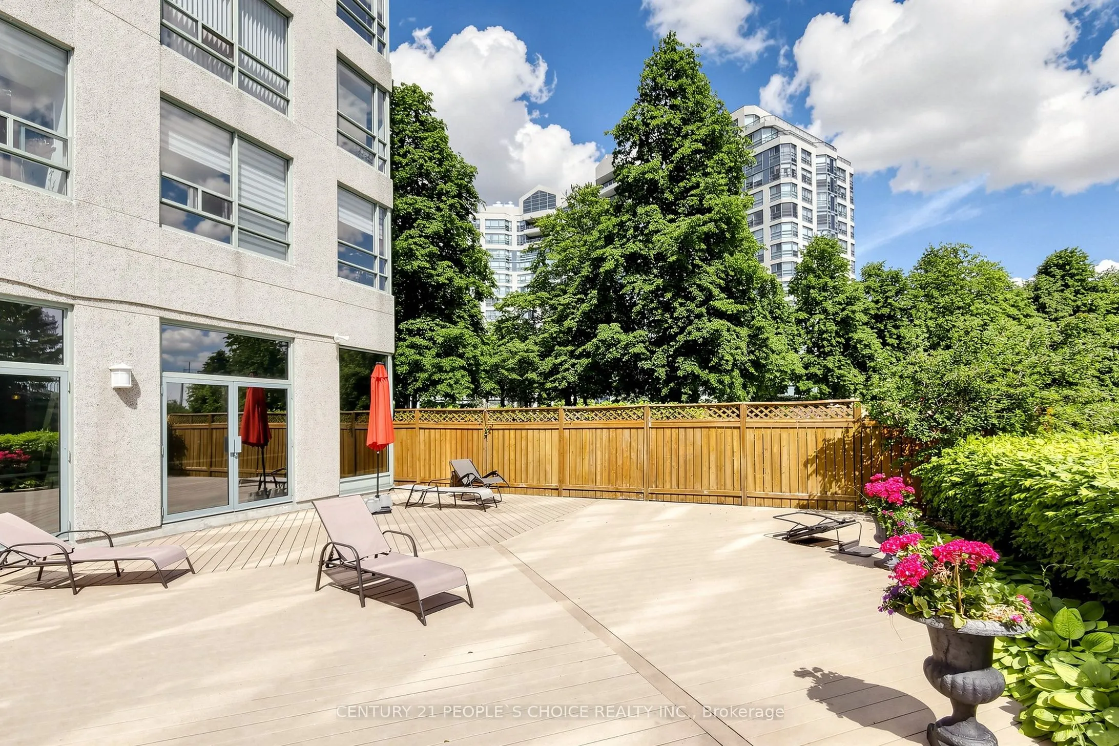 7805 Bayview Avenue #413