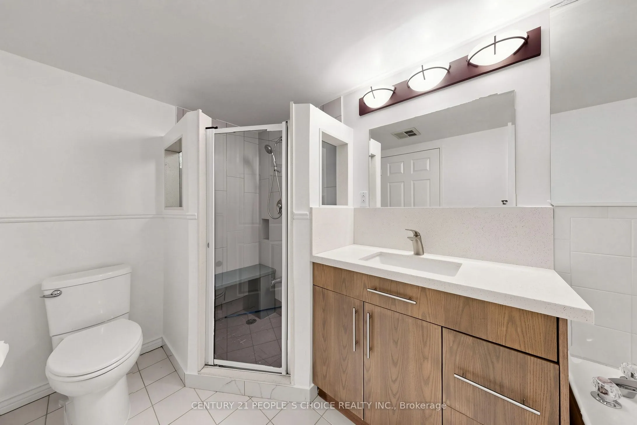 7805 Bayview Avenue #413