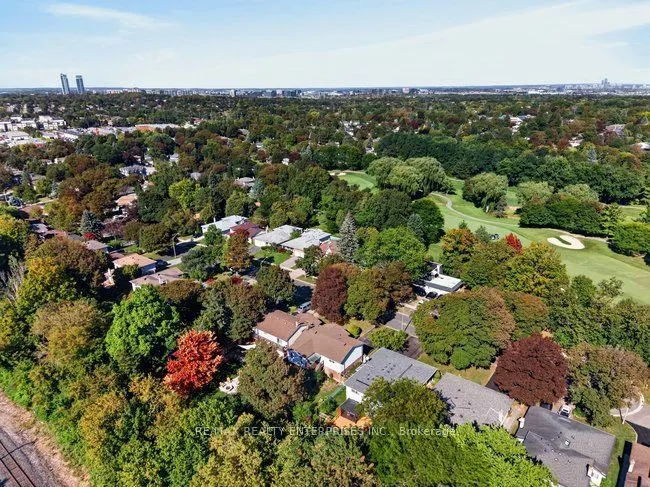 174 Bayview Fairways Drive