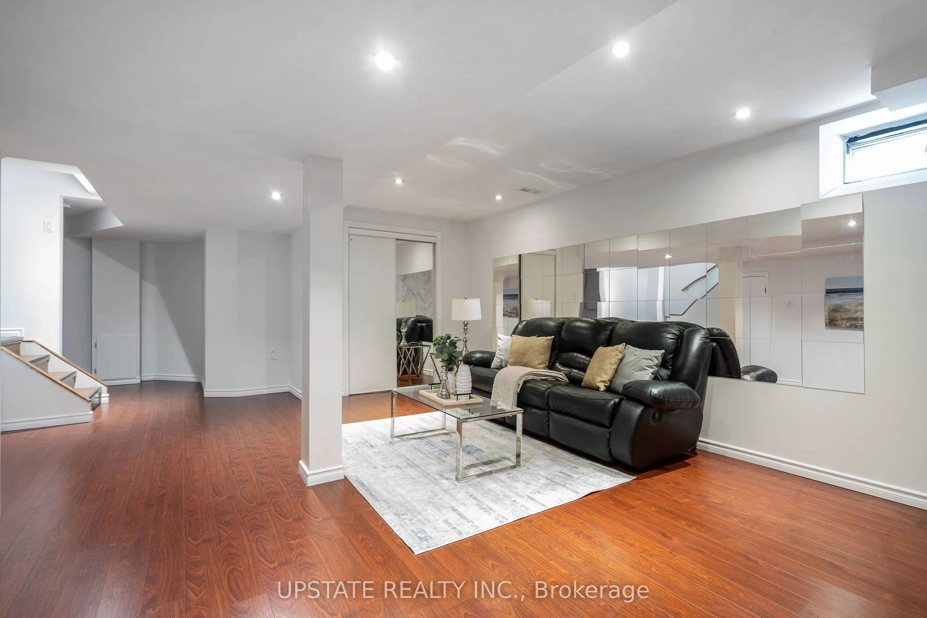 8548 Martin Grove Road