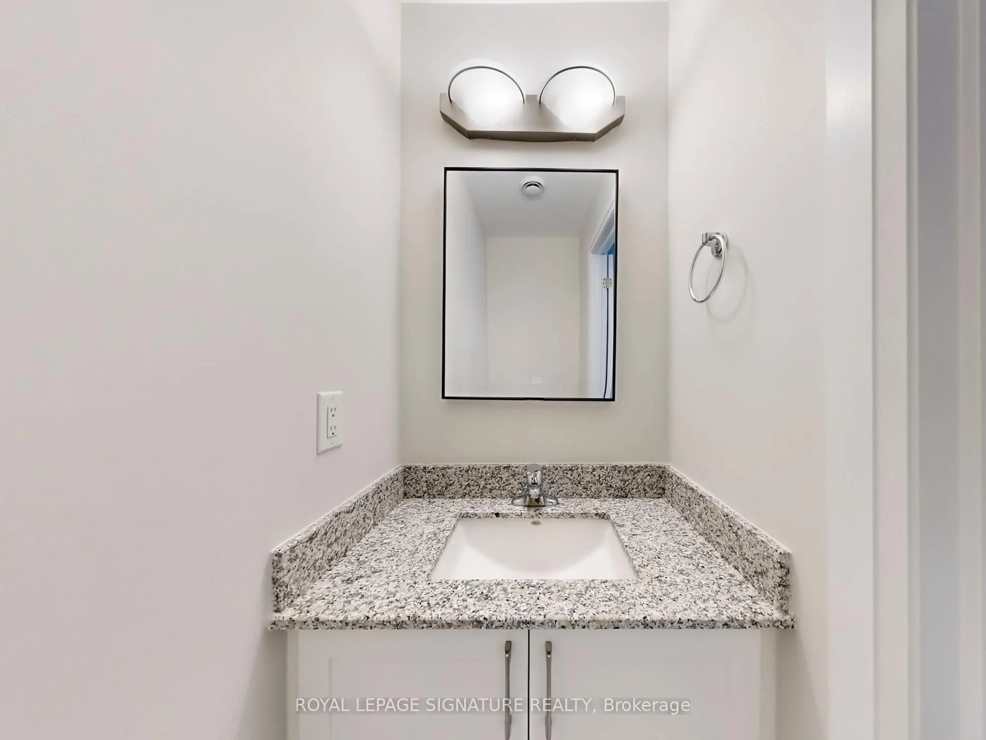 481 Rupert Avenue #2119