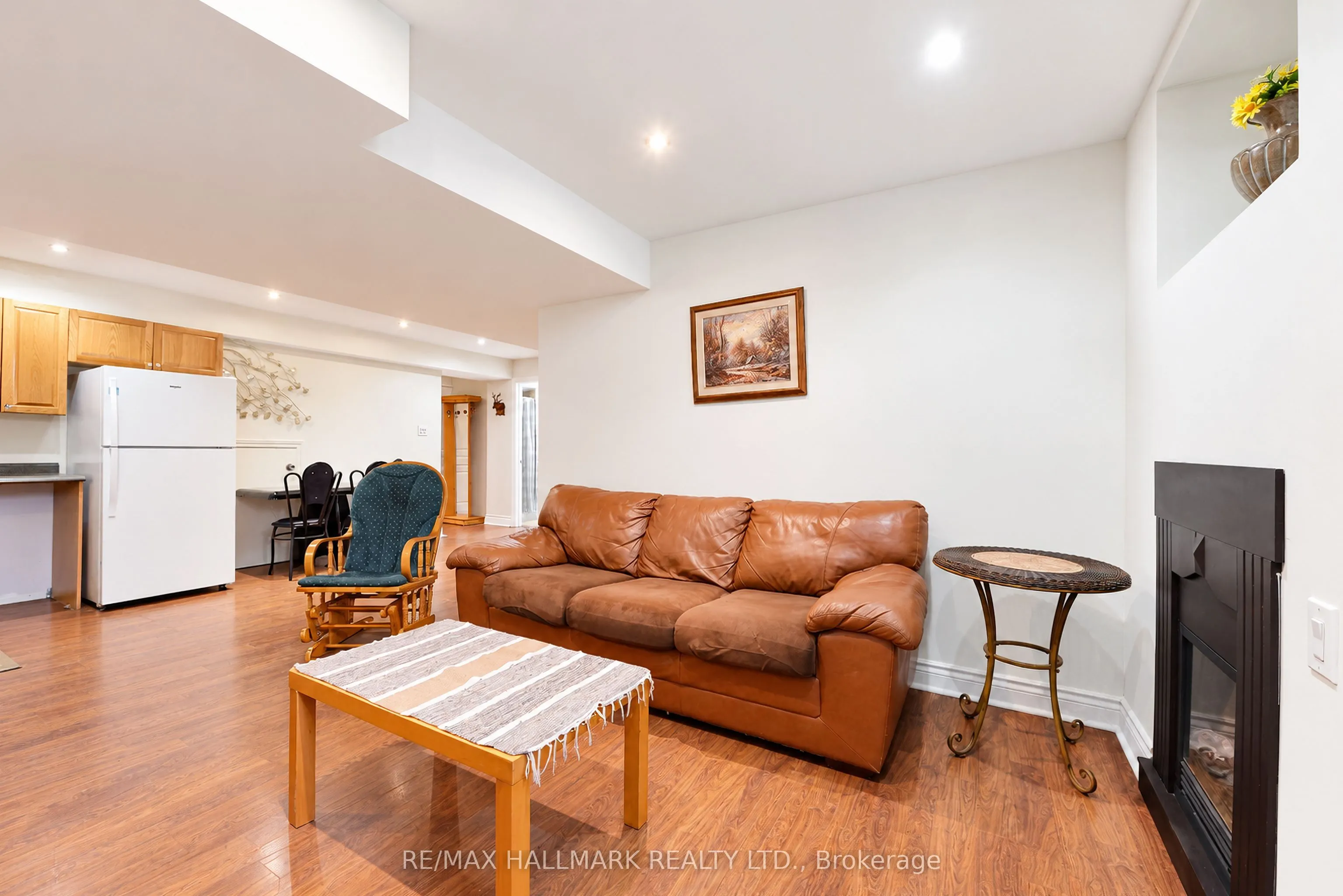 16 Braehead Drive