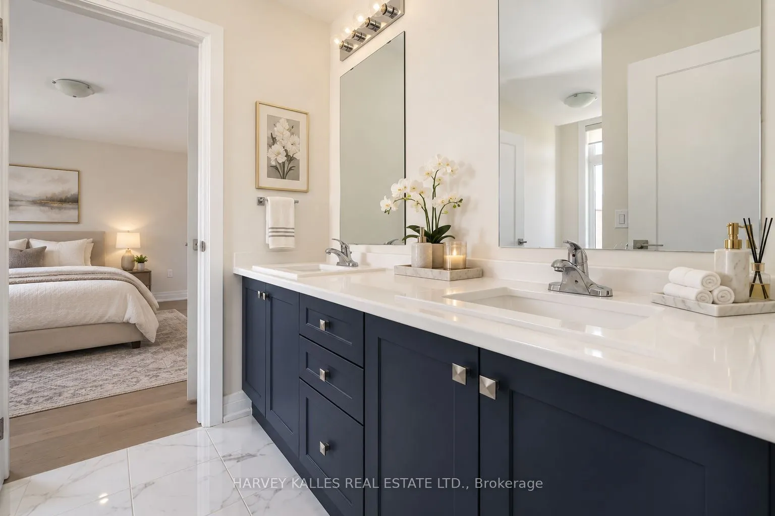 253 Seaview Heights #Main Floor