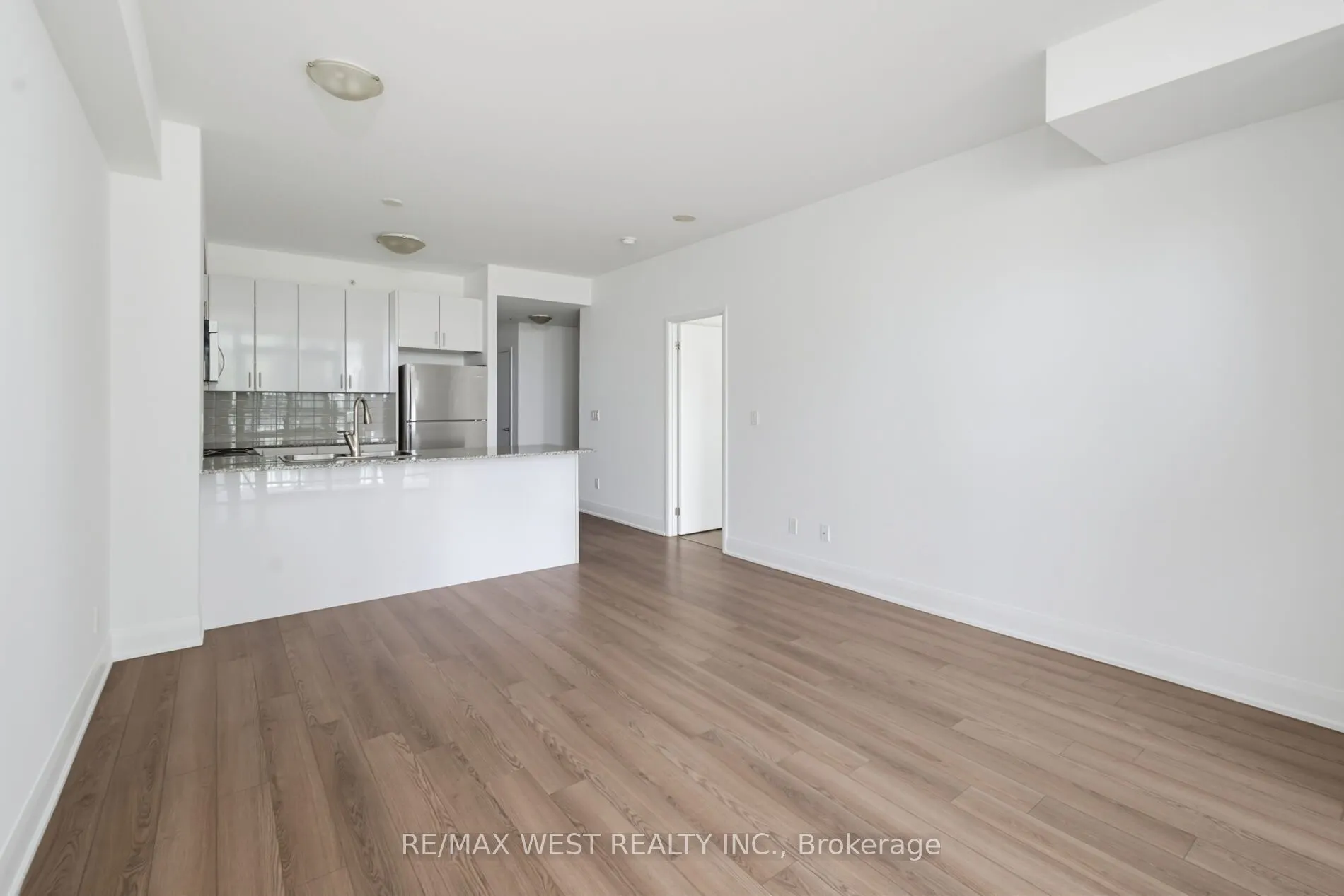 2900 Highway 7 #605