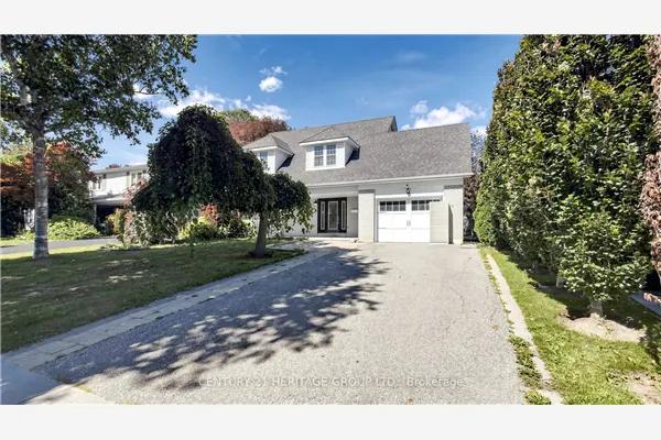 70 Royal Orchard Boulevard