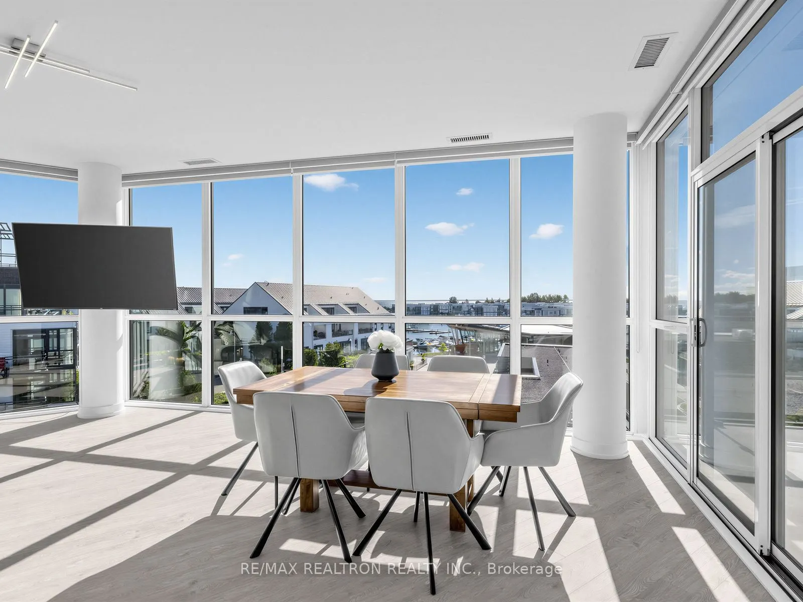 375 Sea Ray Avenue #417