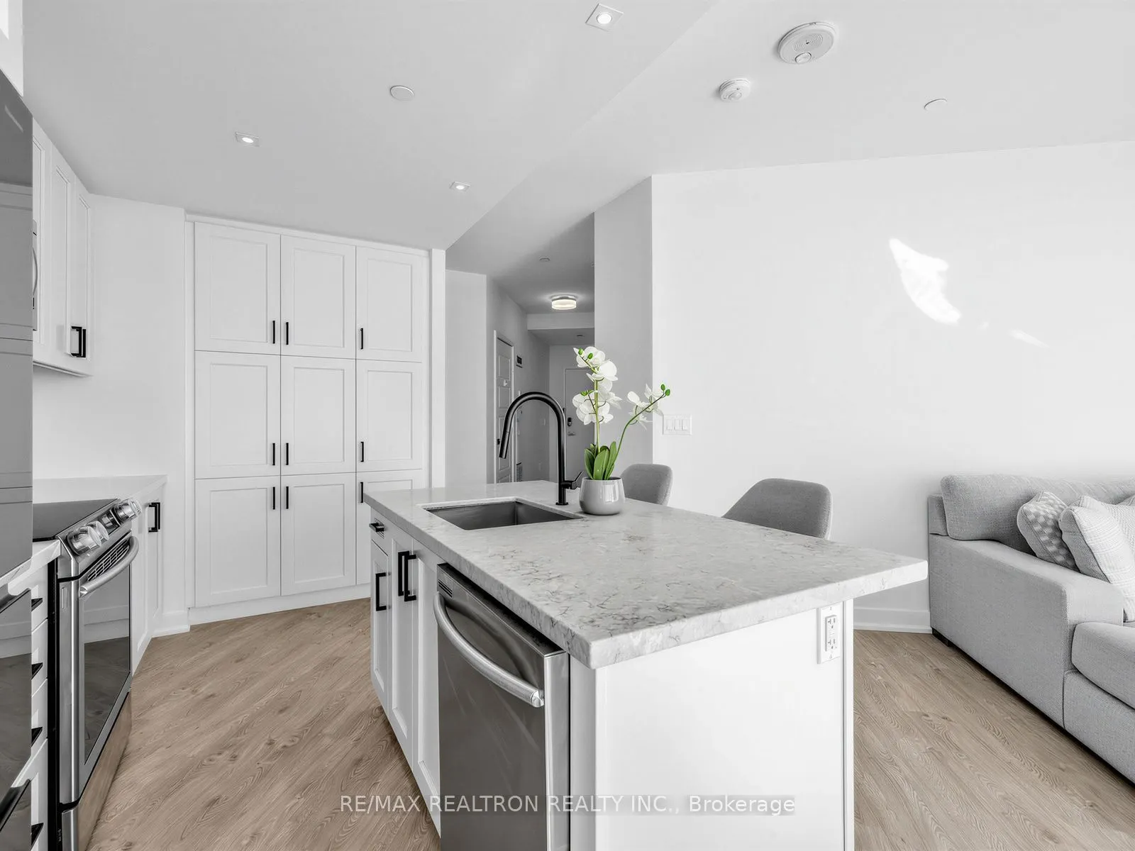 375 Sea Ray Avenue #417
