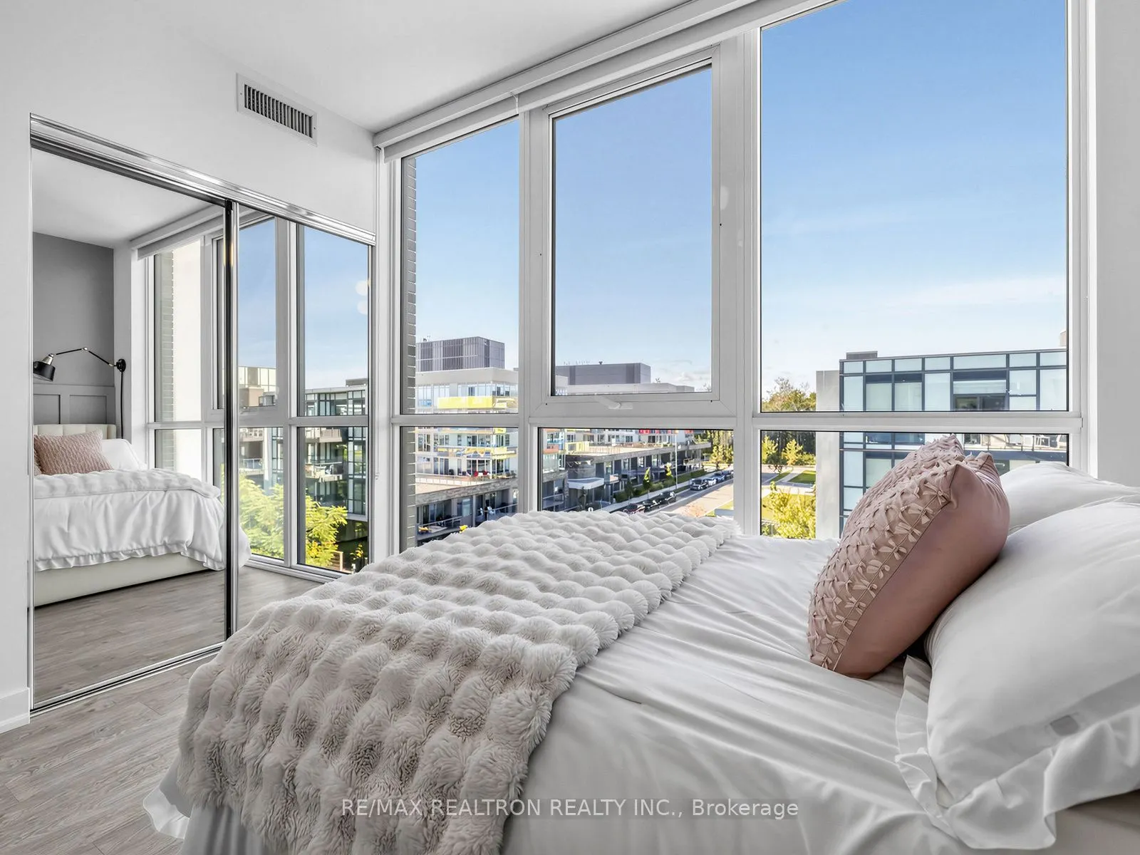 375 Sea Ray Avenue #417