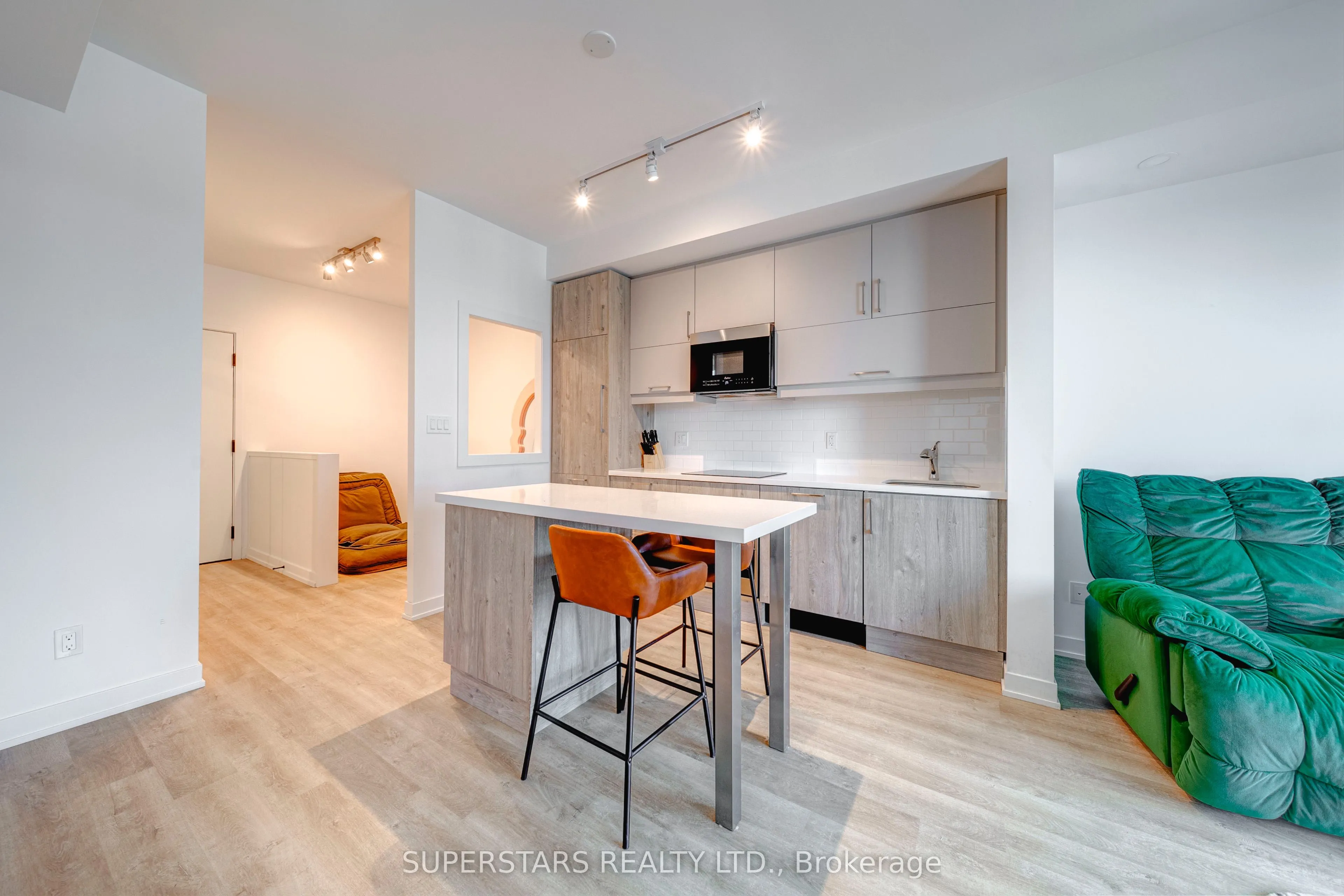292 Verdale Crossing #1502