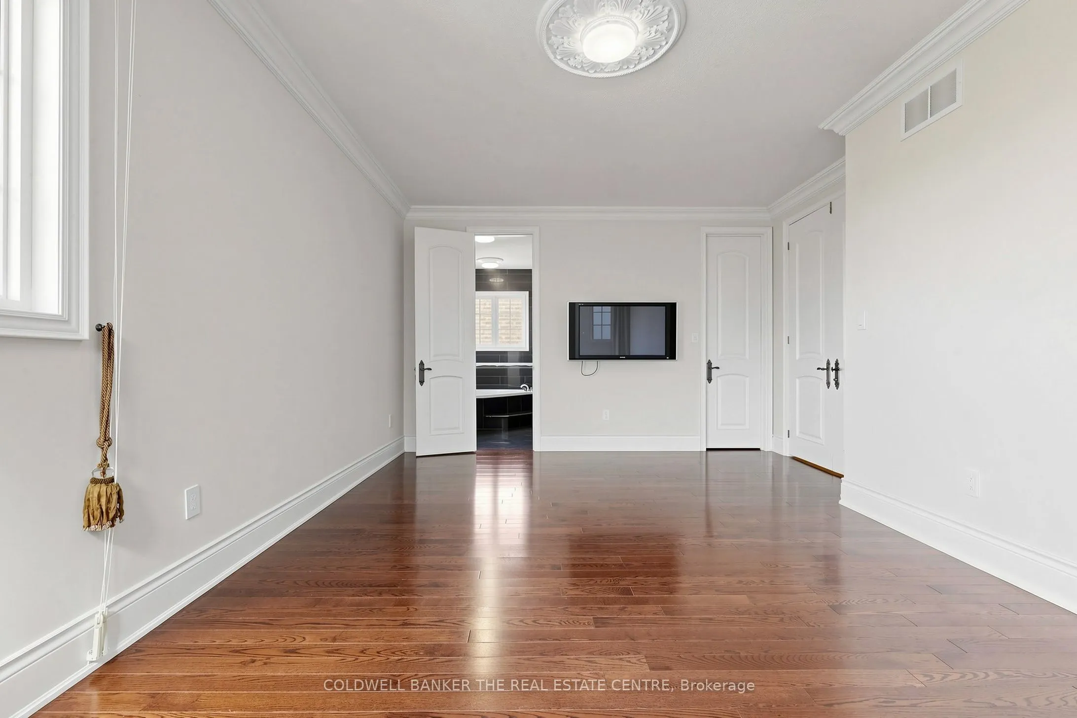 20 Shalom Aleichem Court