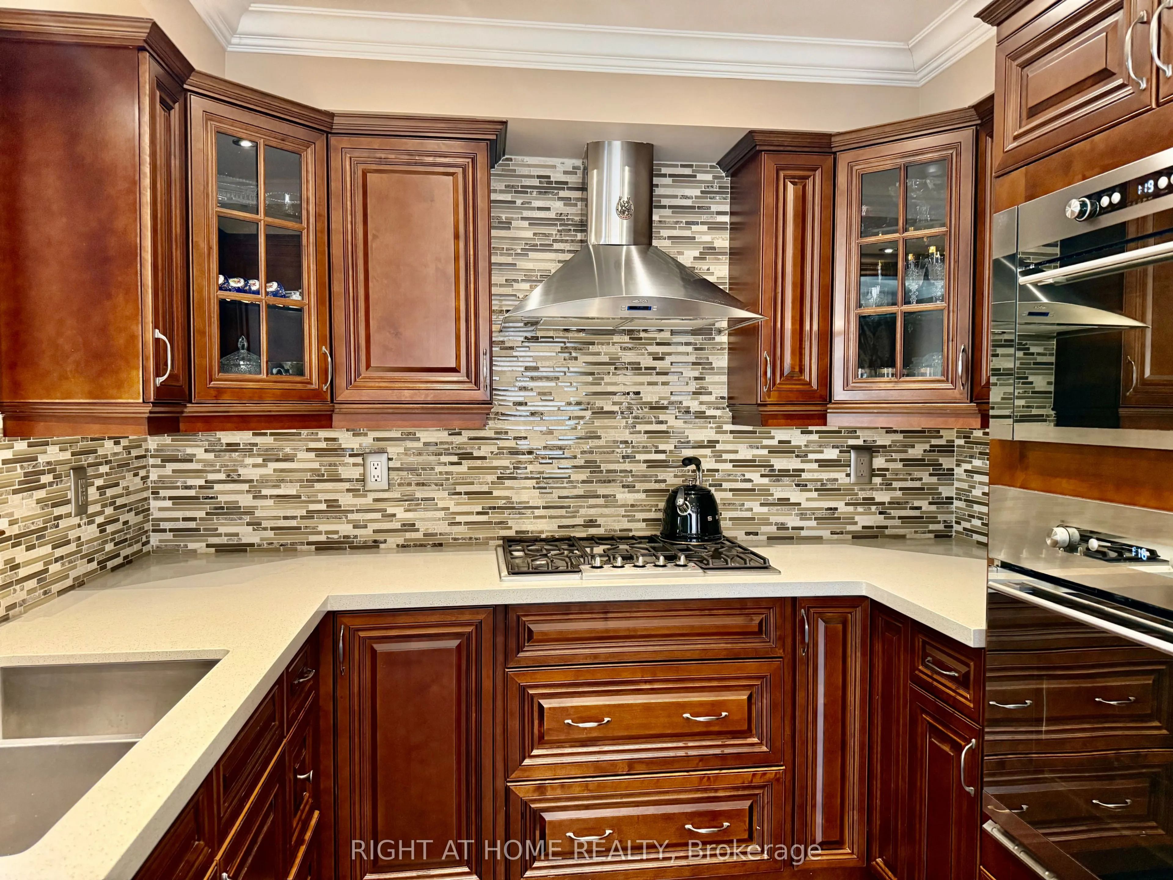 129 Four Seasons Crescent