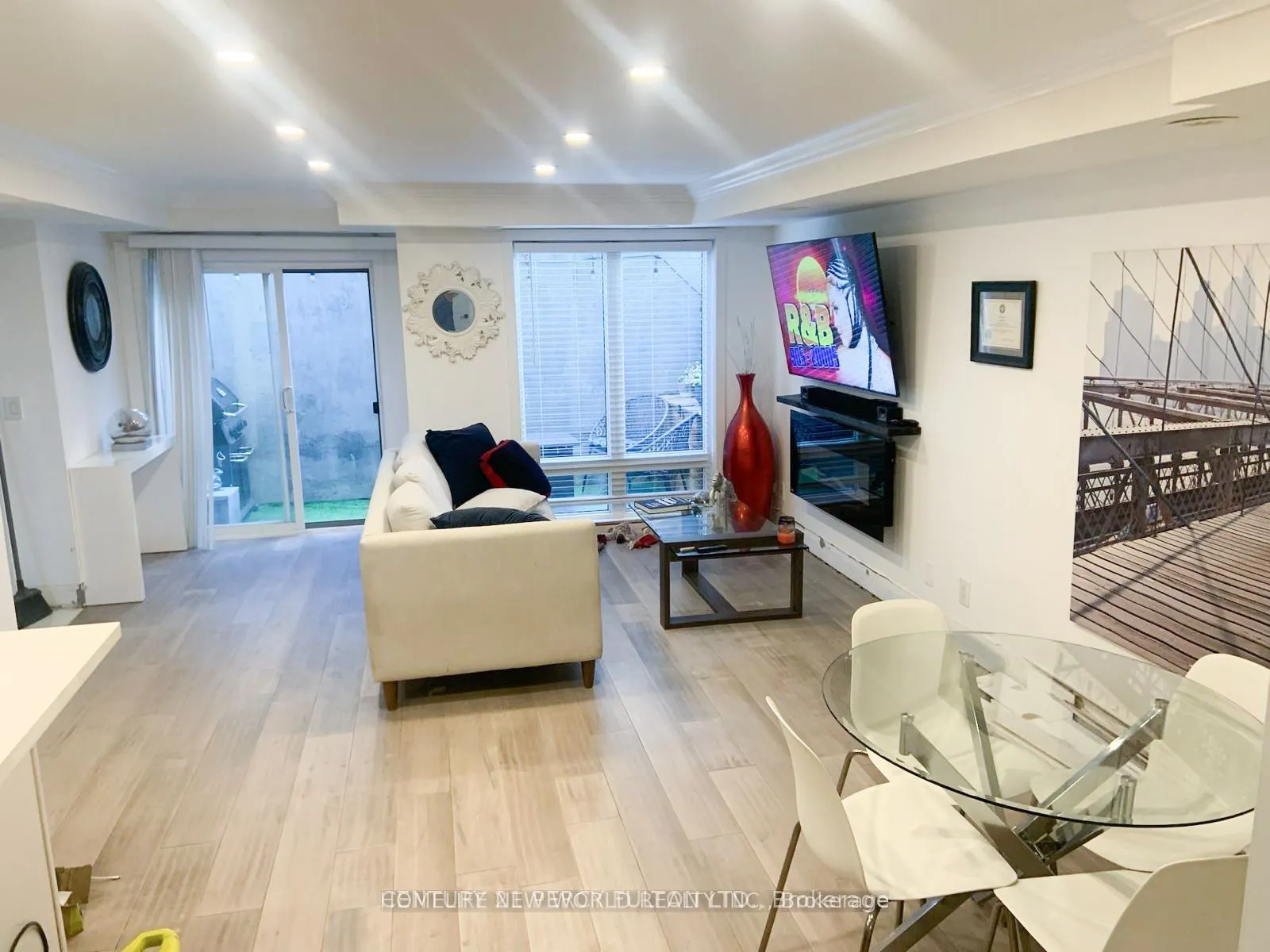 2 Dunsheath Way #109