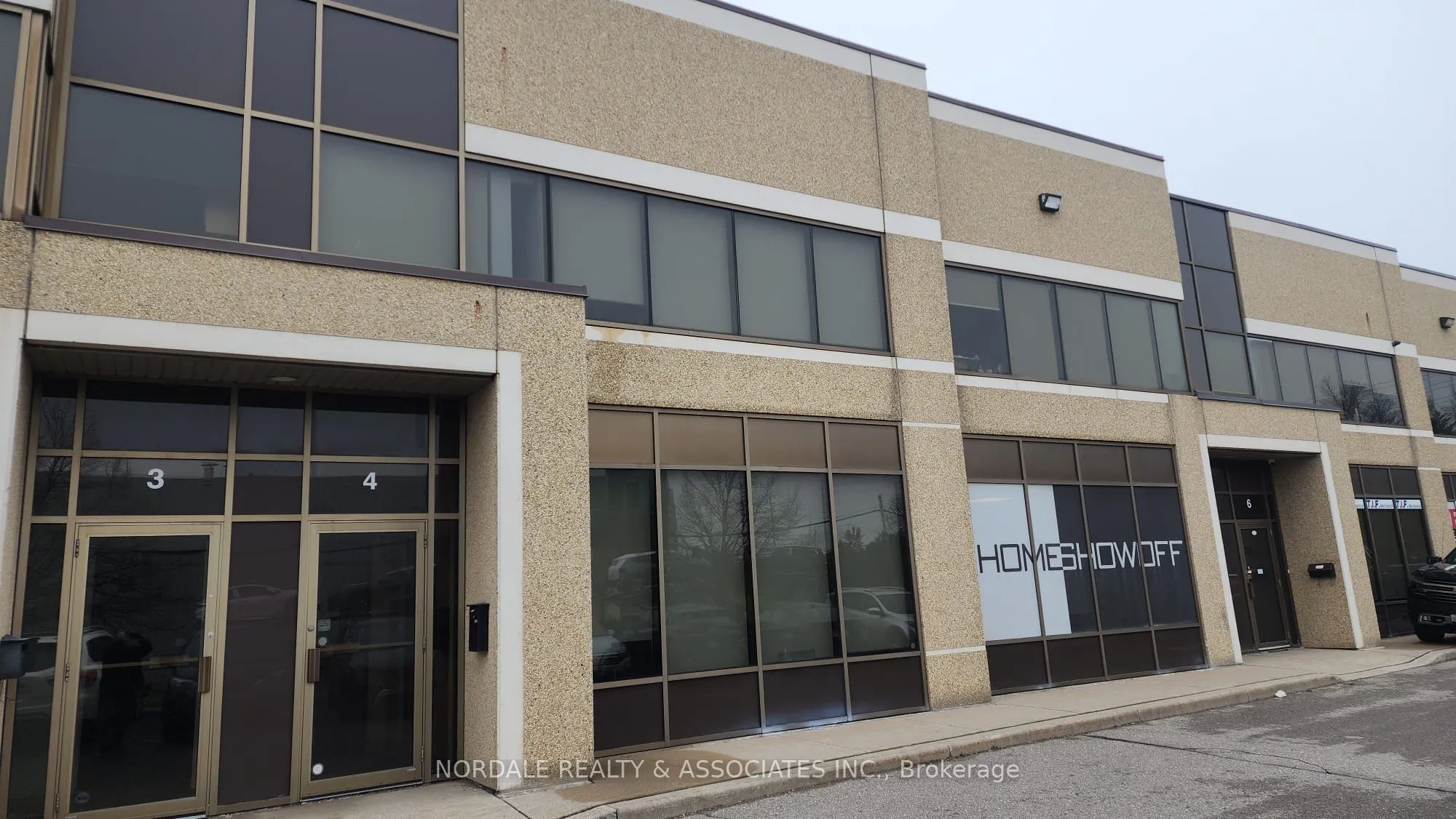 9000 Keele Street #4