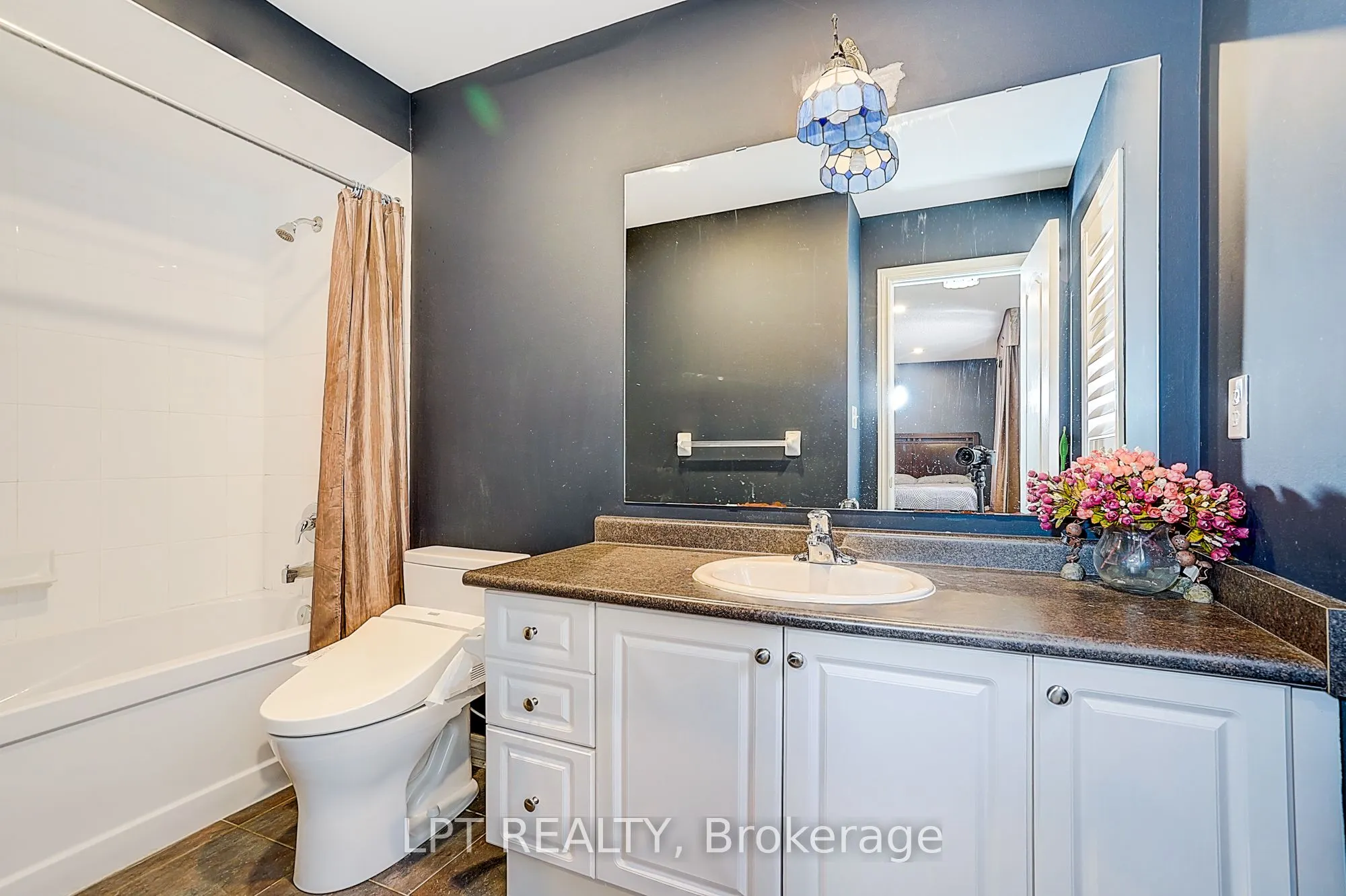 1168 McTavish Drive