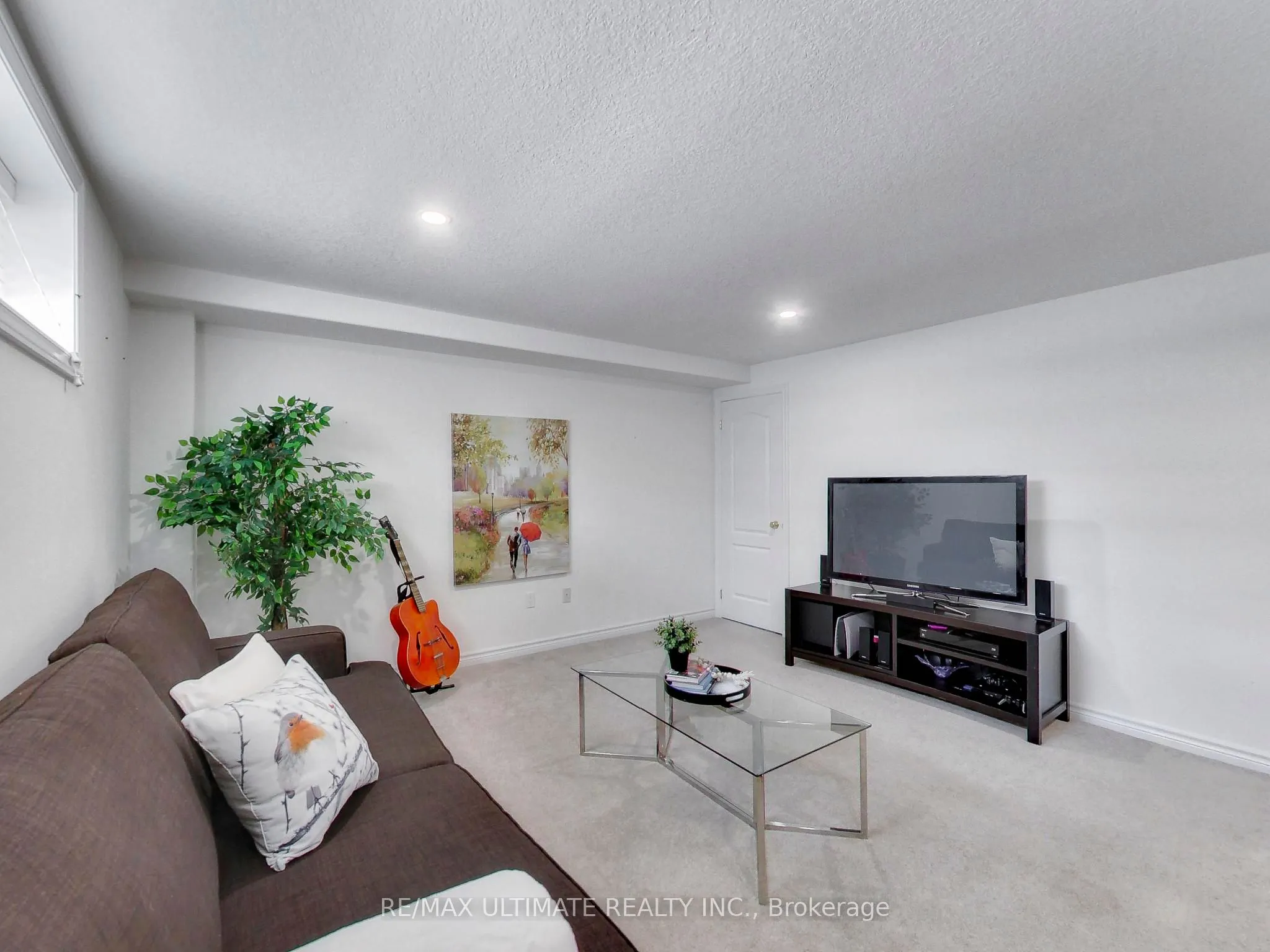 152 Gray Avenue