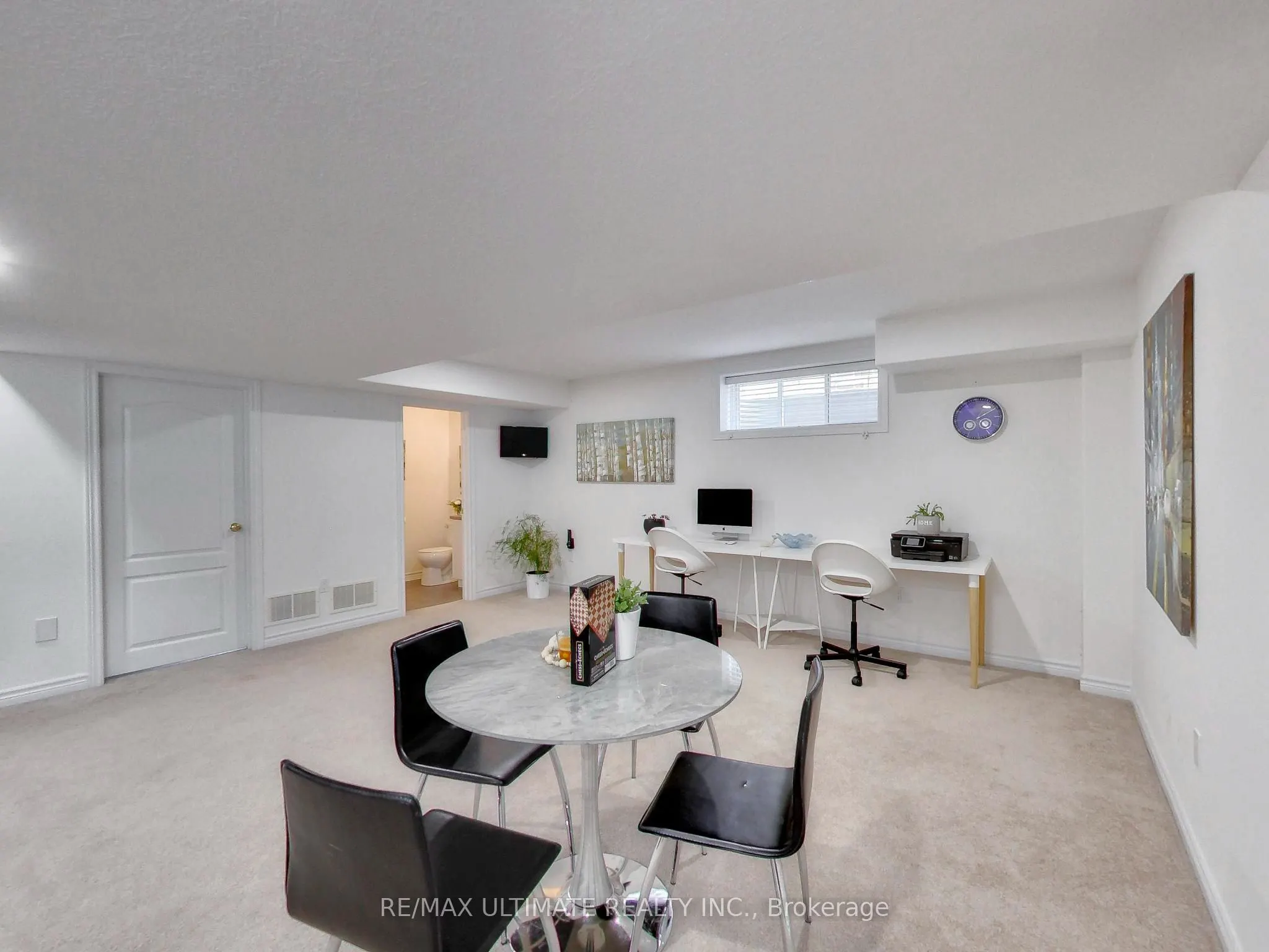 152 Gray Avenue