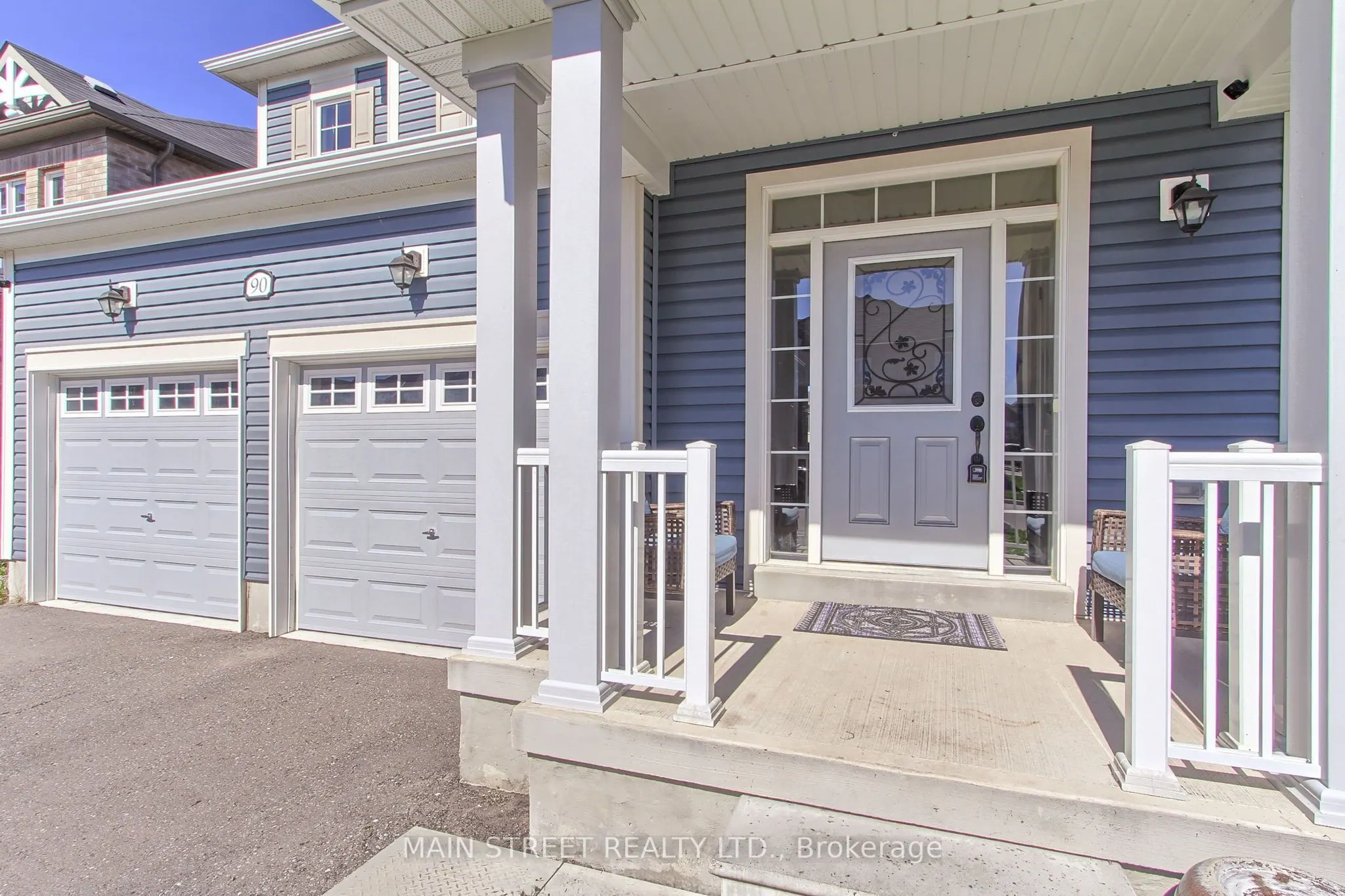 90 Kingknoll Crescent