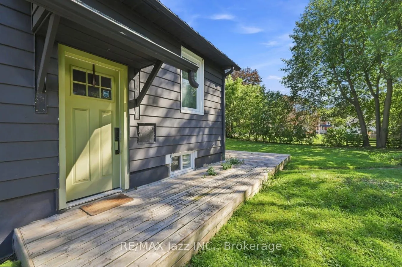 388 Eagle Street