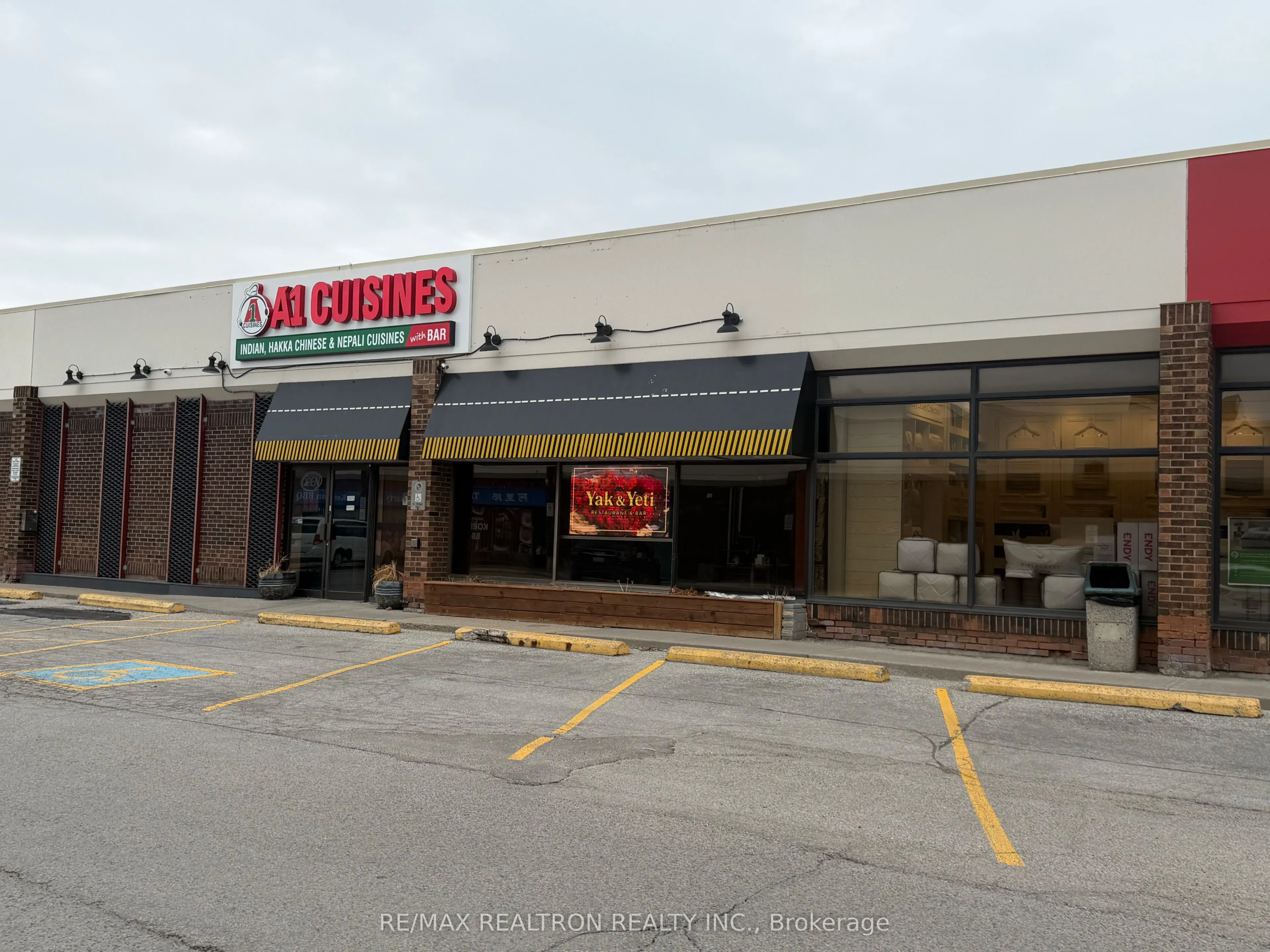 180 Steeles Avenue W #20A