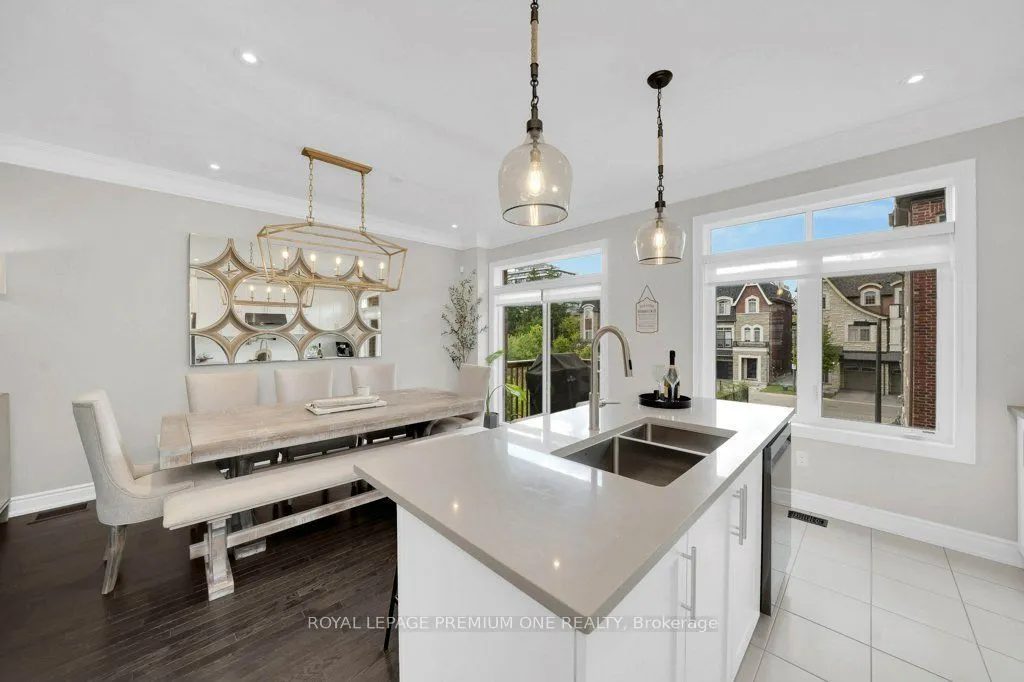 86 Glazebrook Drive