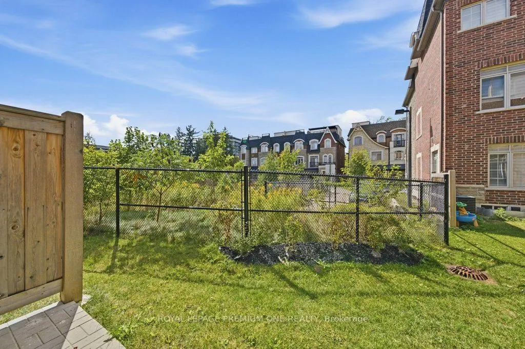 86 Glazebrook Drive
