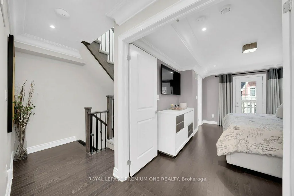 86 Glazebrook Drive