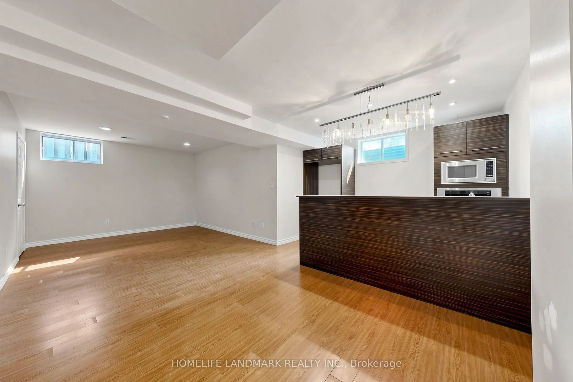 23 Hashbury Place