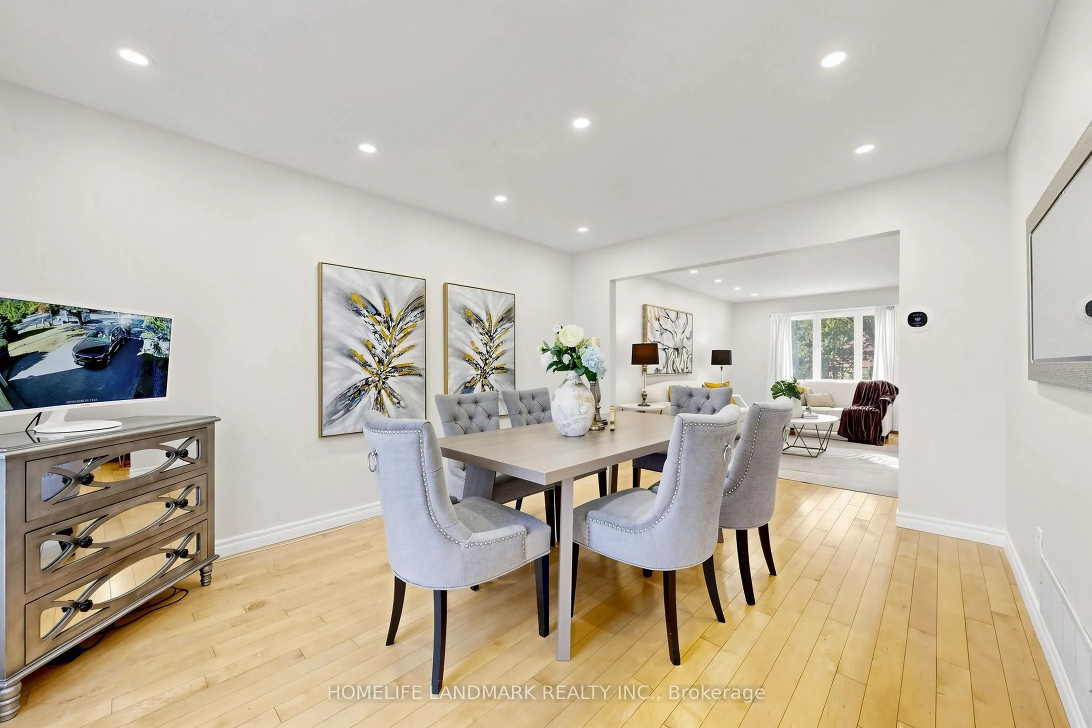 23 Hashbury Place
