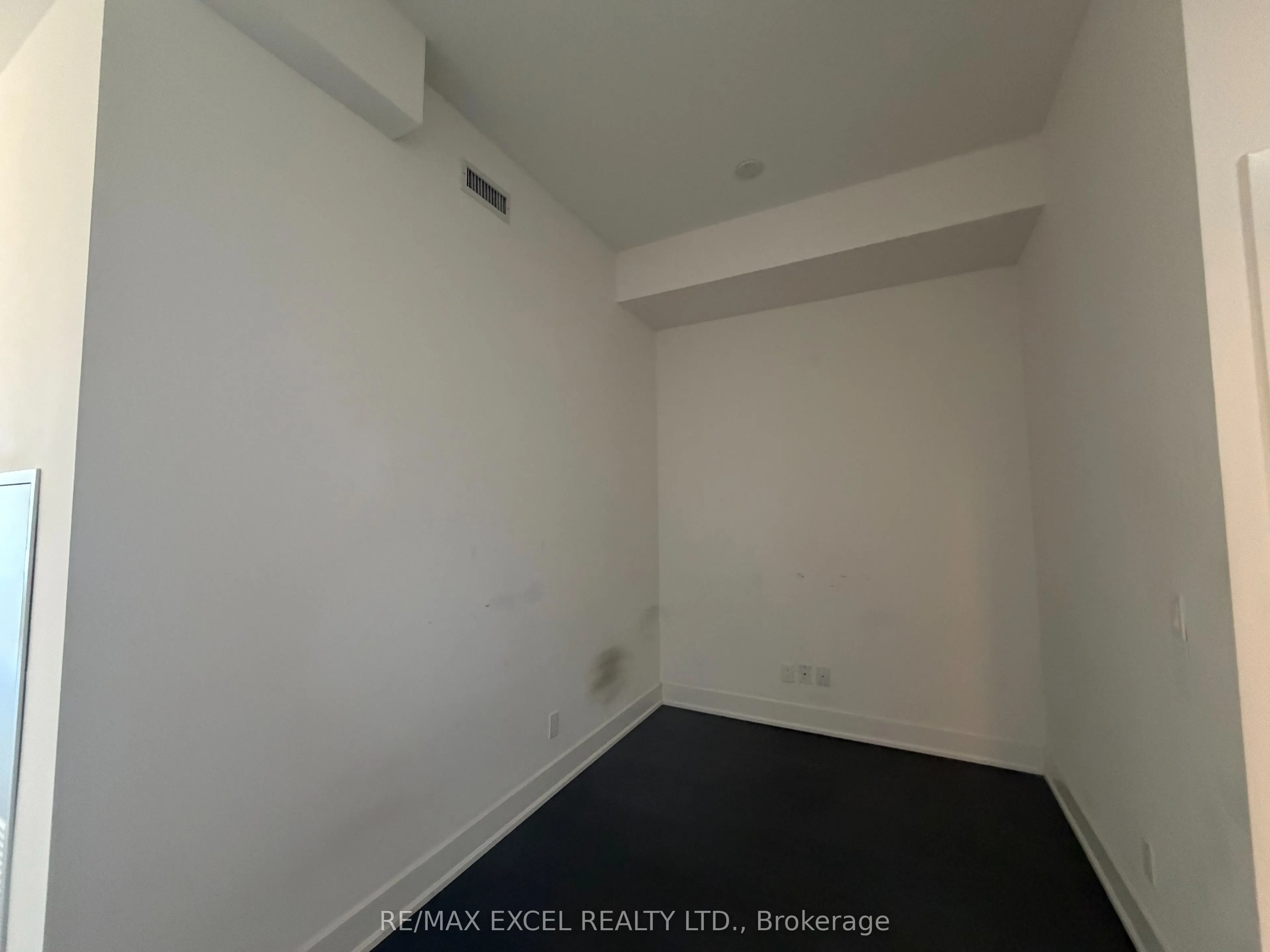 180 Enterprise Boulevard #512