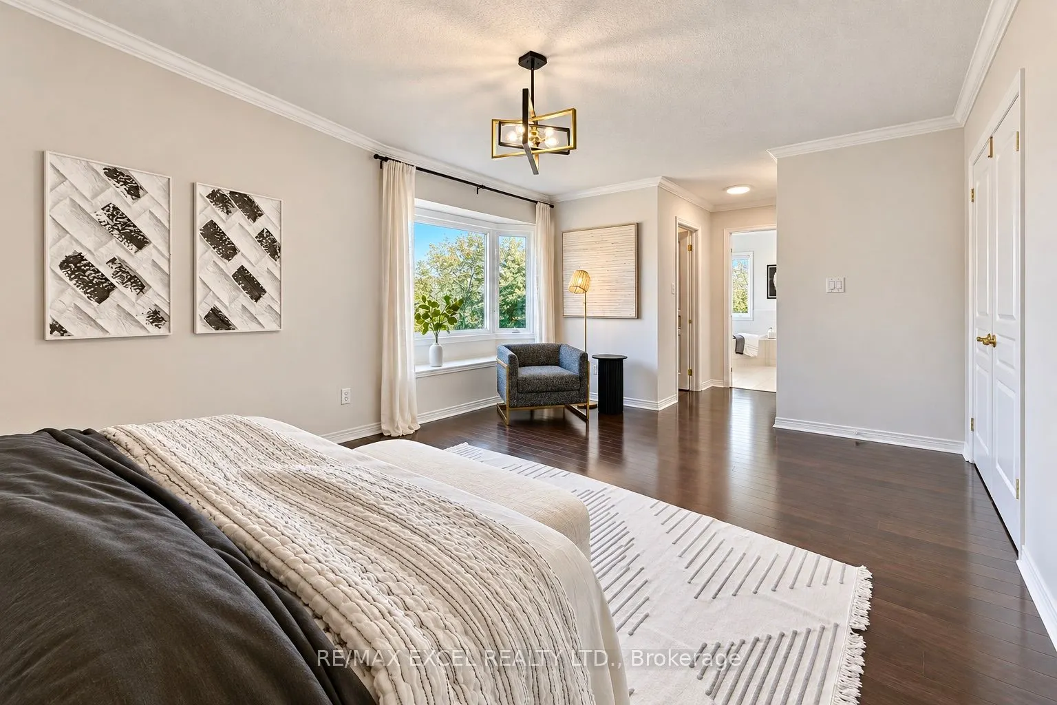 35 Stoneheath Crescent
