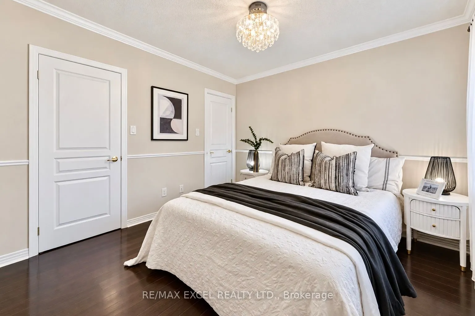 35 Stoneheath Crescent