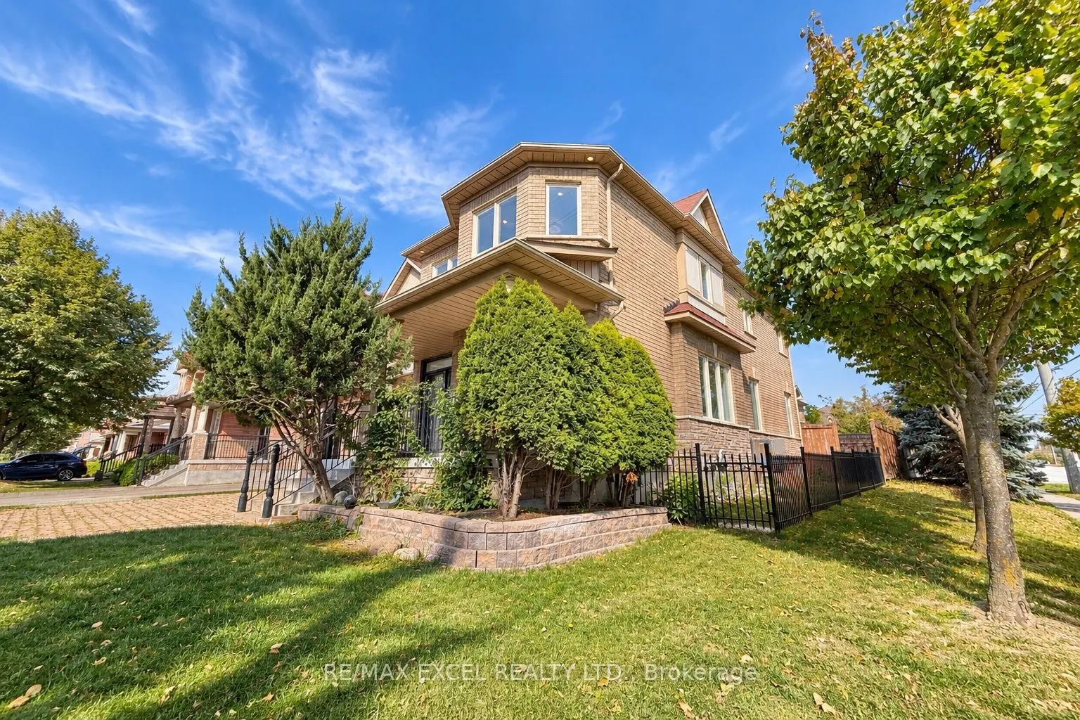 35 Stoneheath Crescent