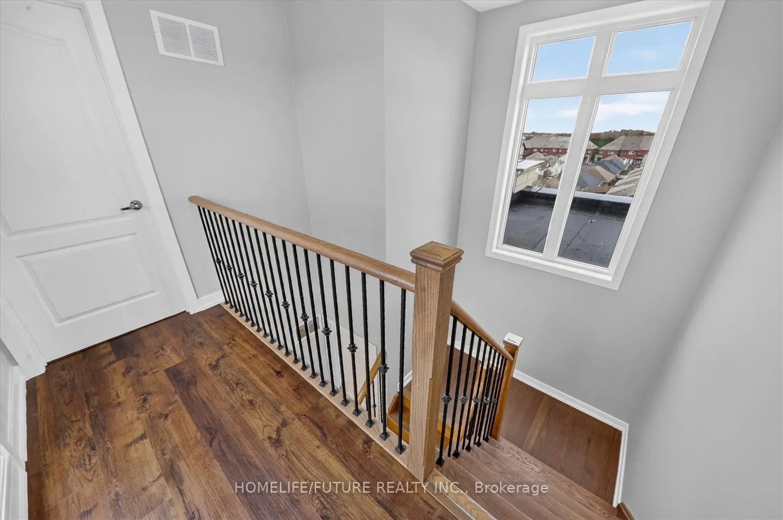 65 Lindcrest Manor #1108