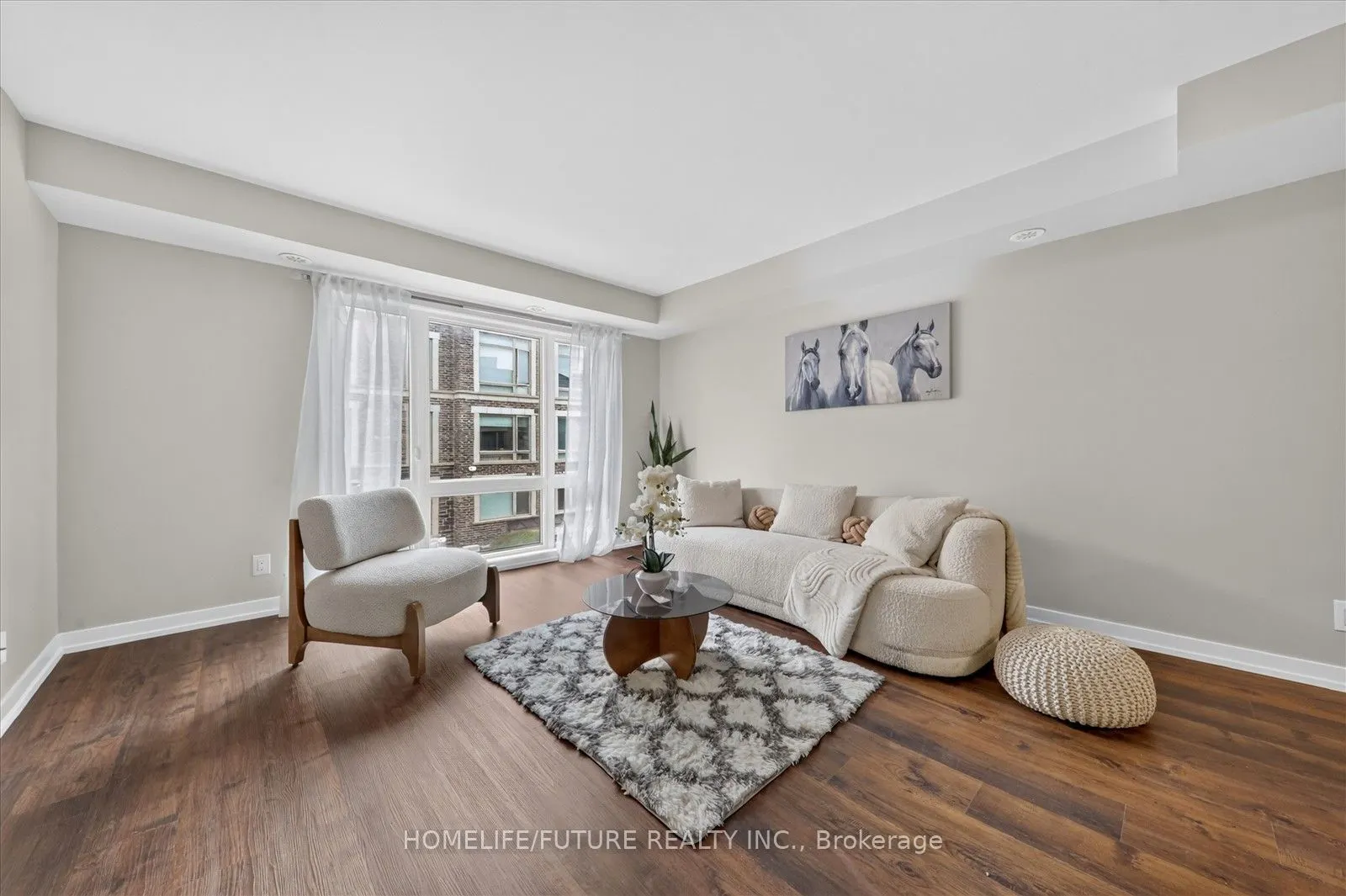 65 Lindcrest Manor #1108
