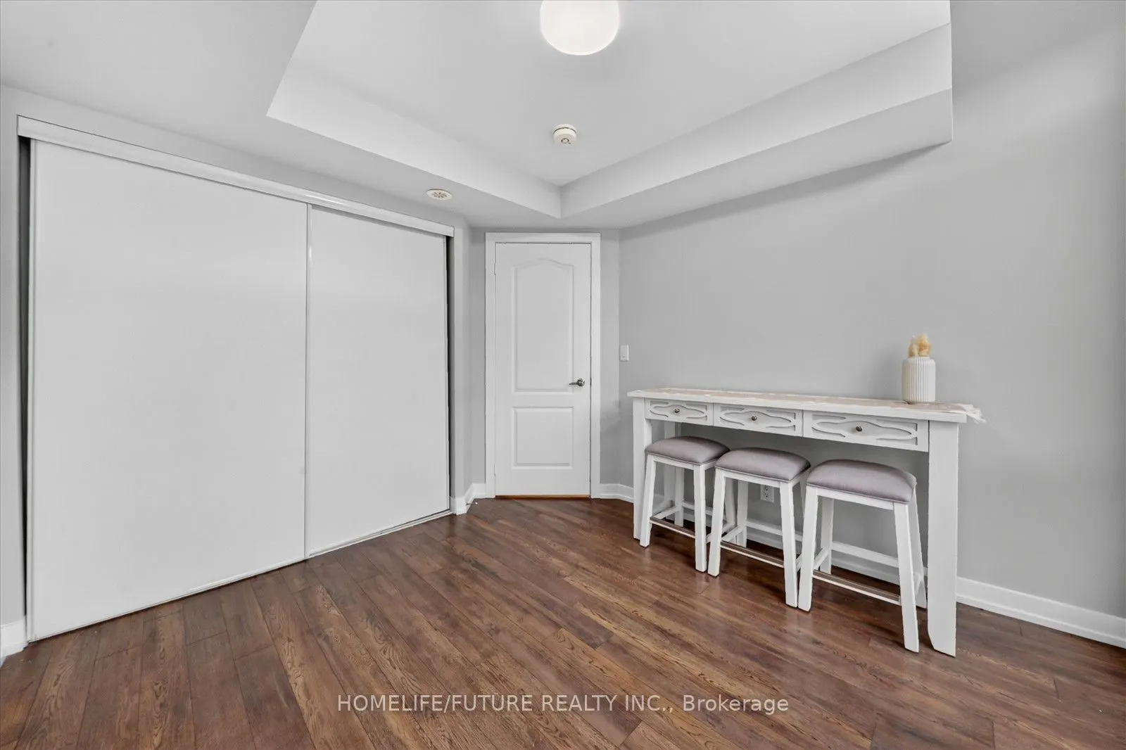 65 Lindcrest Manor #1108