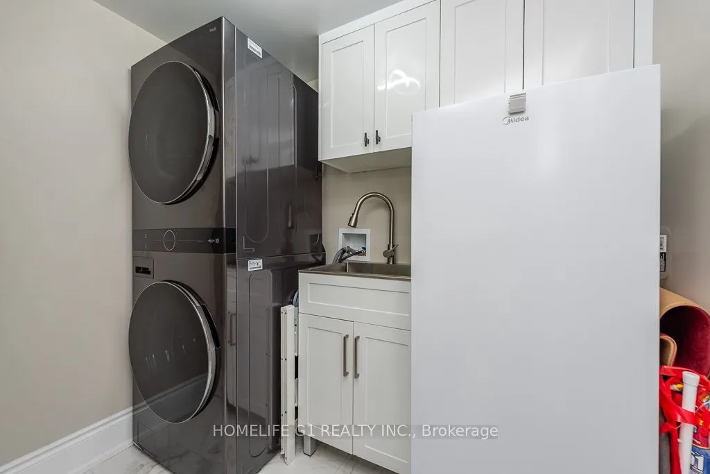 2500 Rutherford Road #303