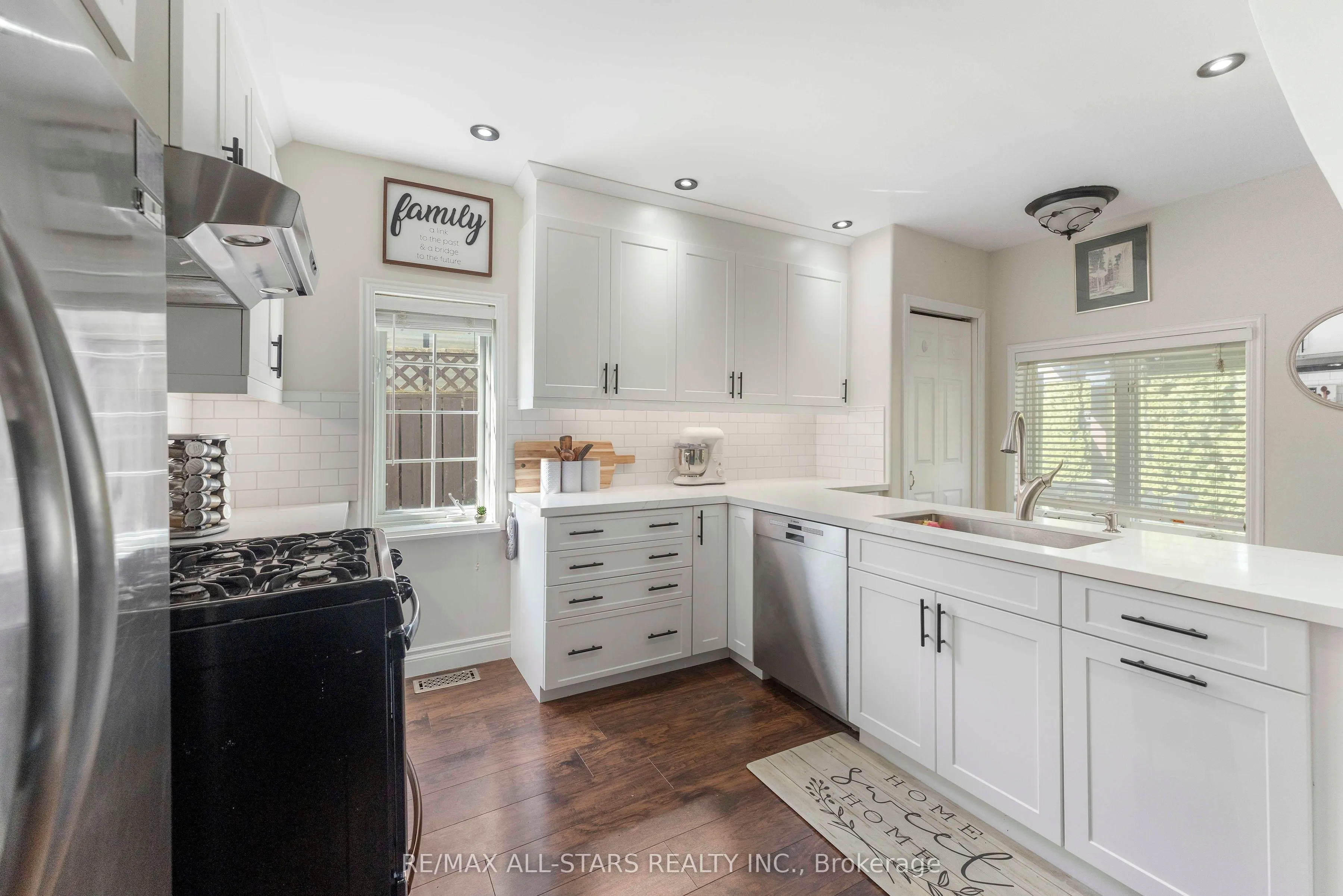 39 Franklin Beach Road
