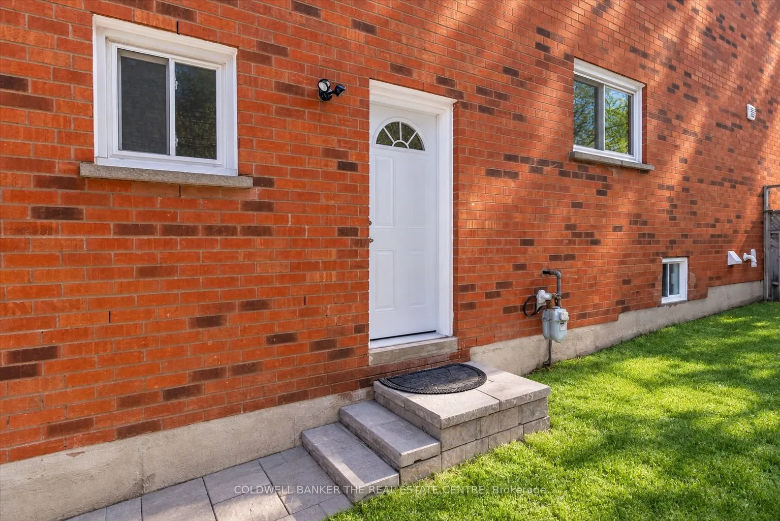 778 Firth Court
