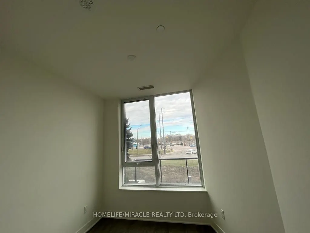 185 Deerfield Road #114