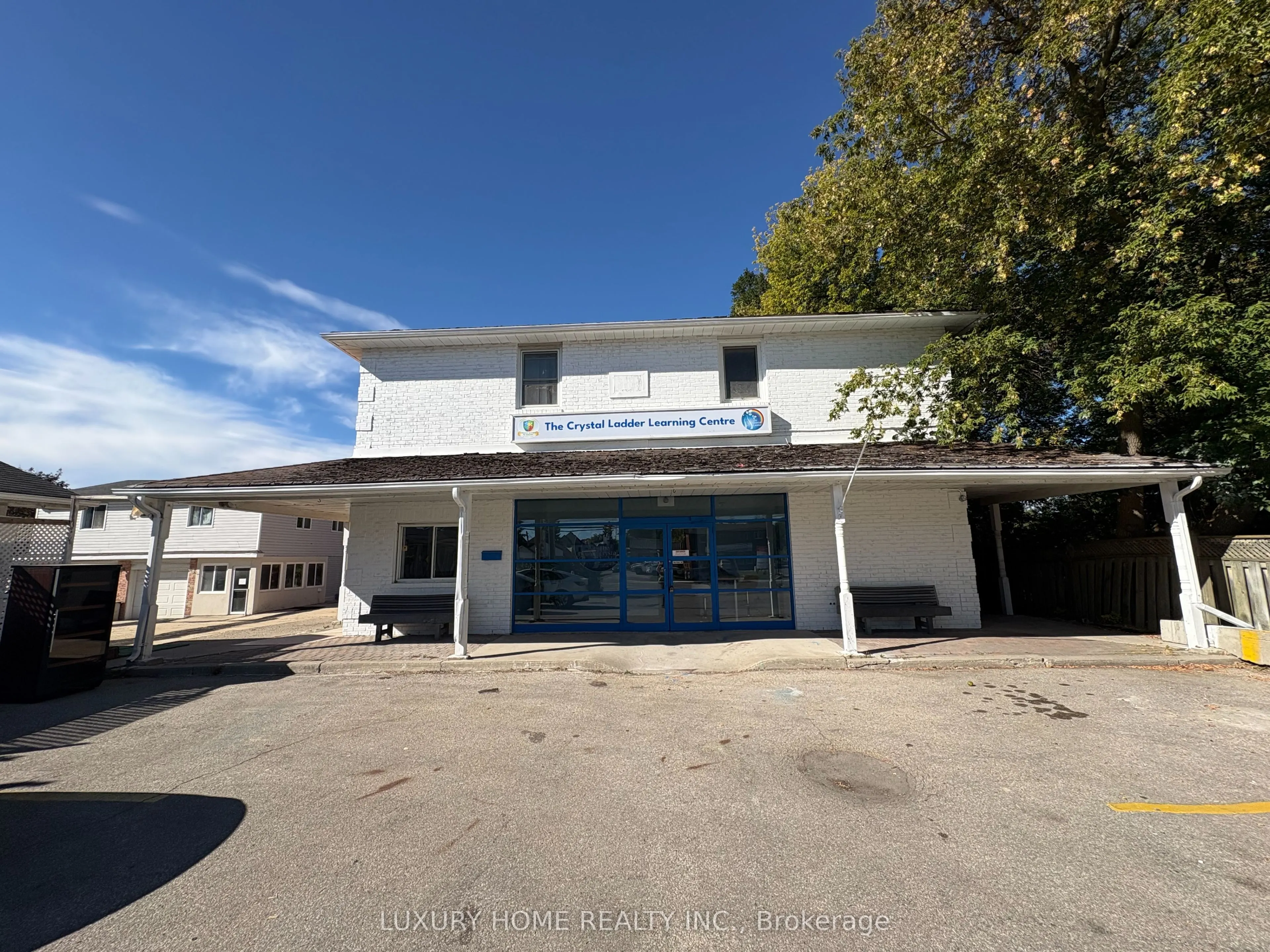 186 KING Road
