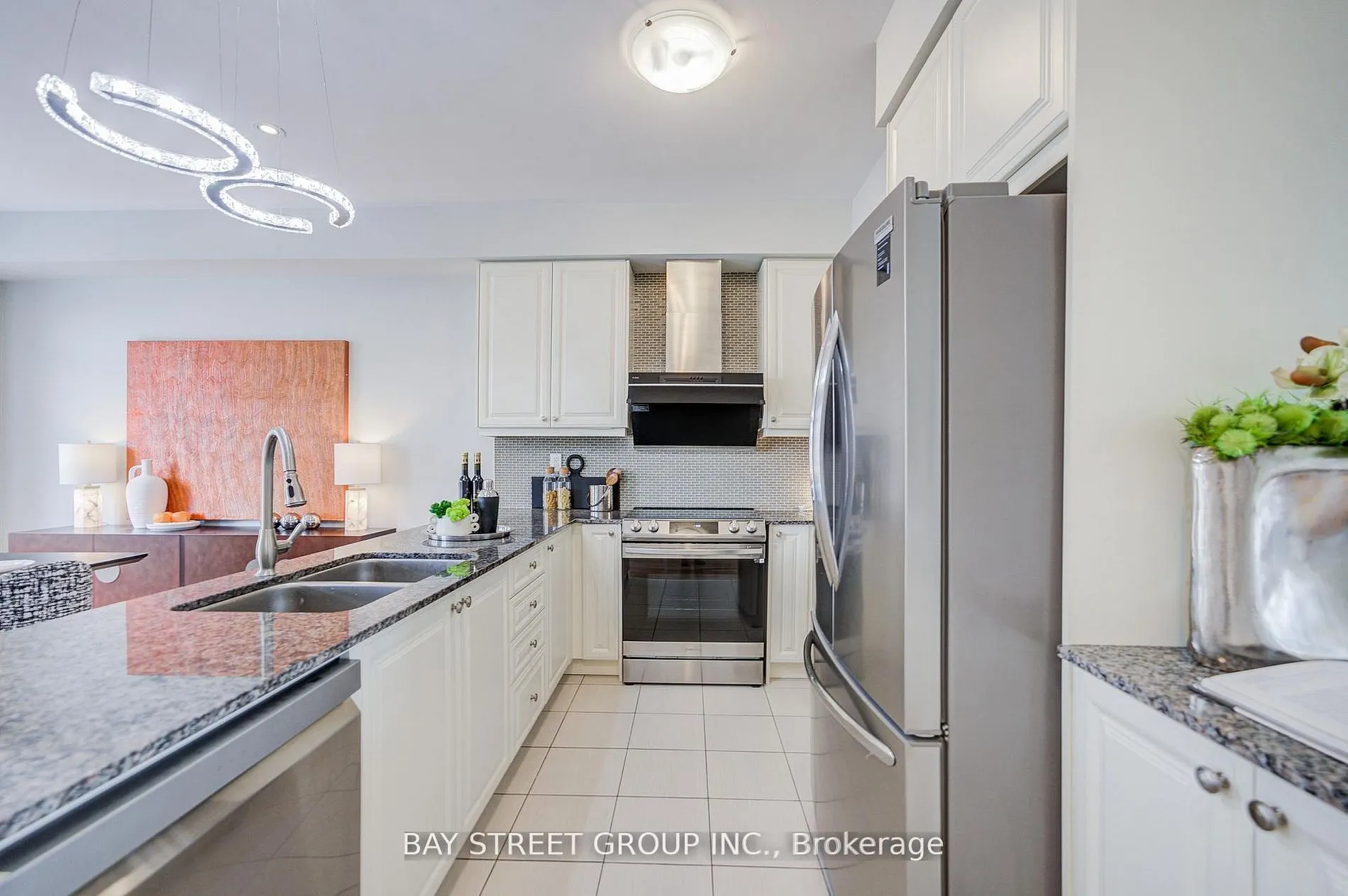6 Teasel Way