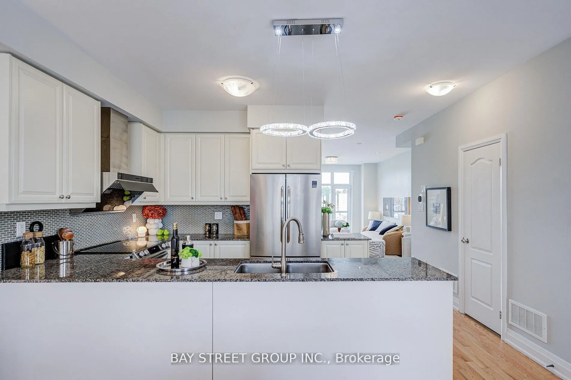 6 Teasel Way