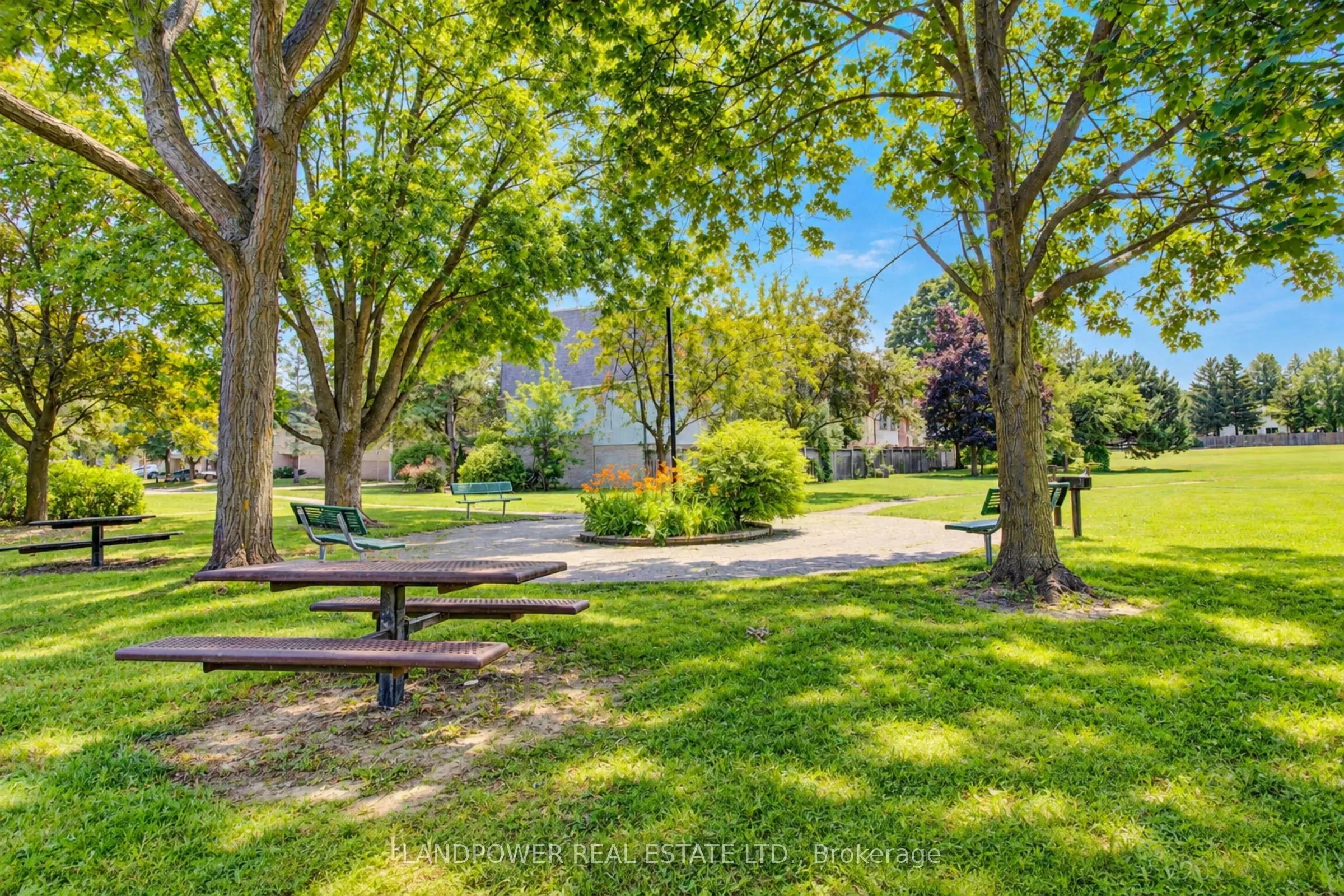 106 Poplar Crescent #71