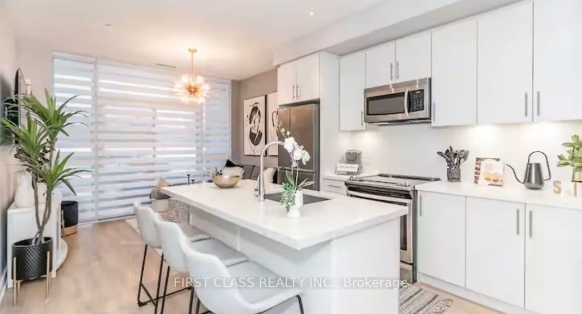 375 Sea Ray Avenue #106