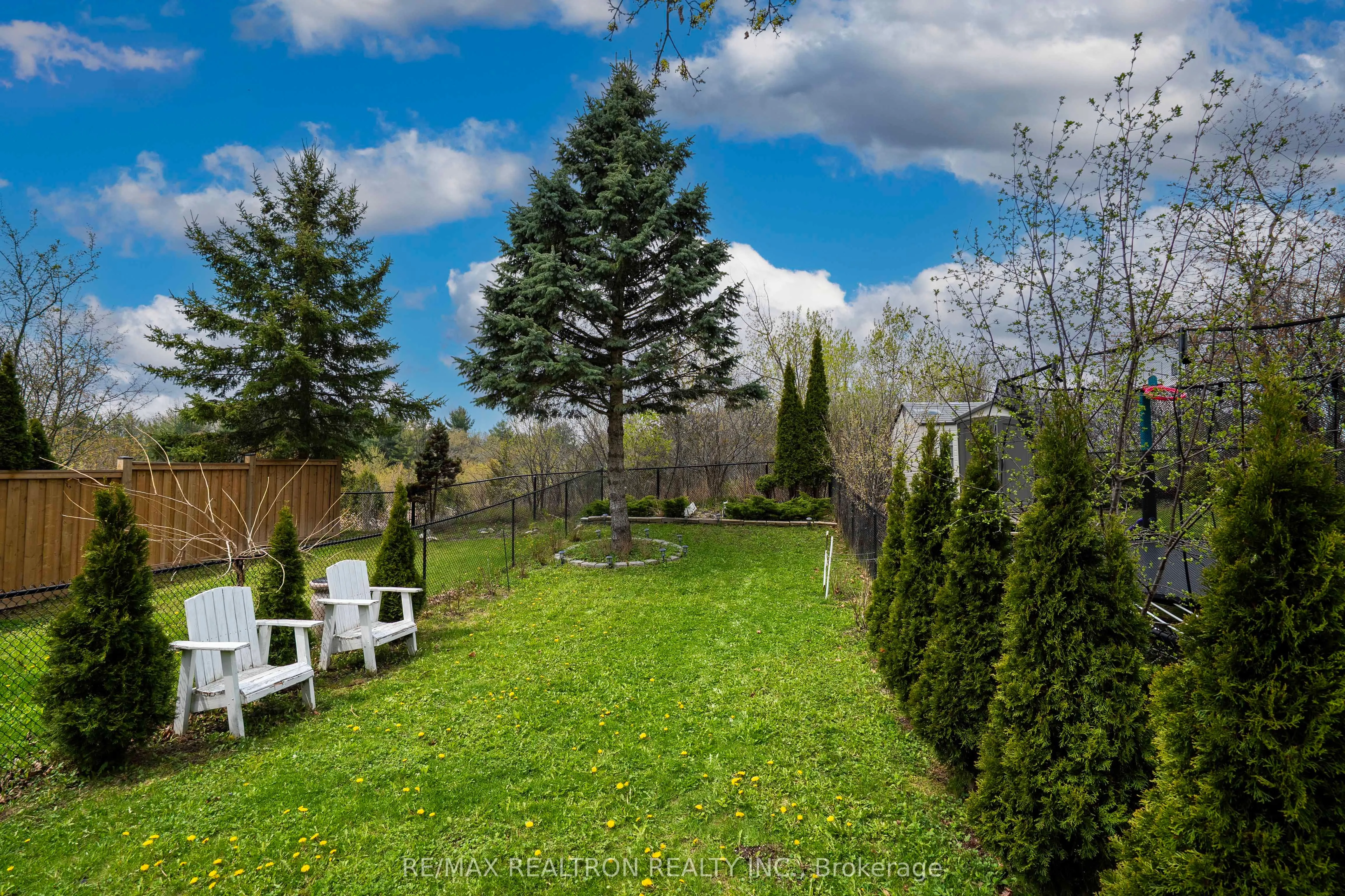 36 Edgemont Court