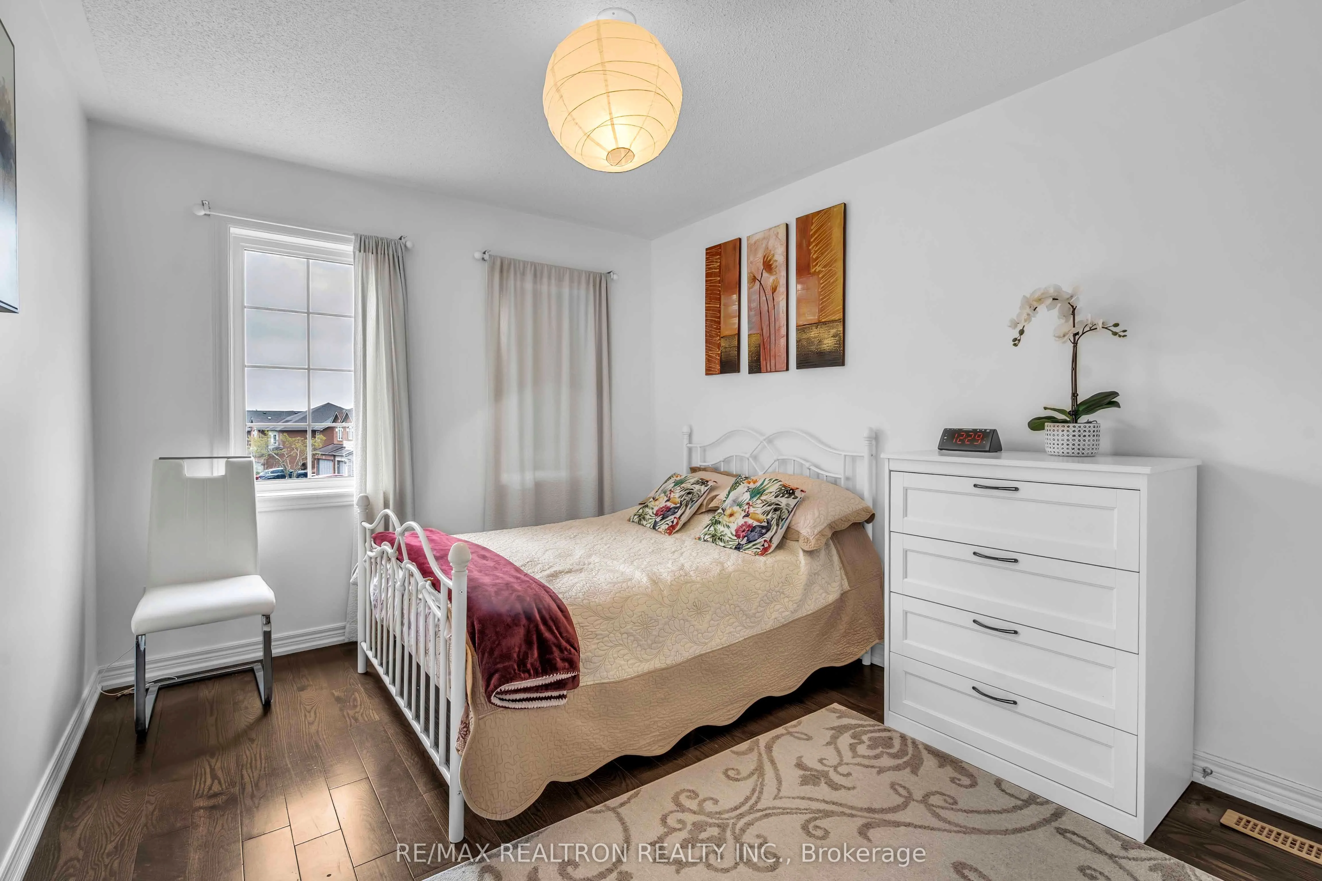36 Edgemont Court