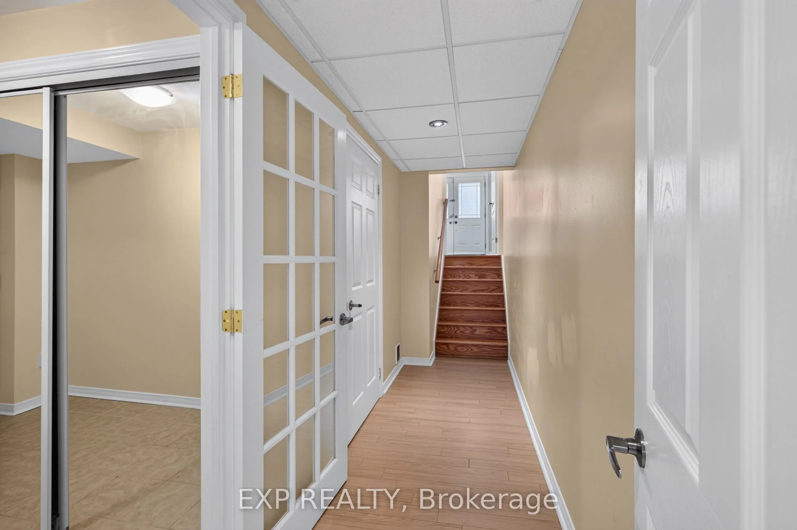 209 Woodspring Avenue