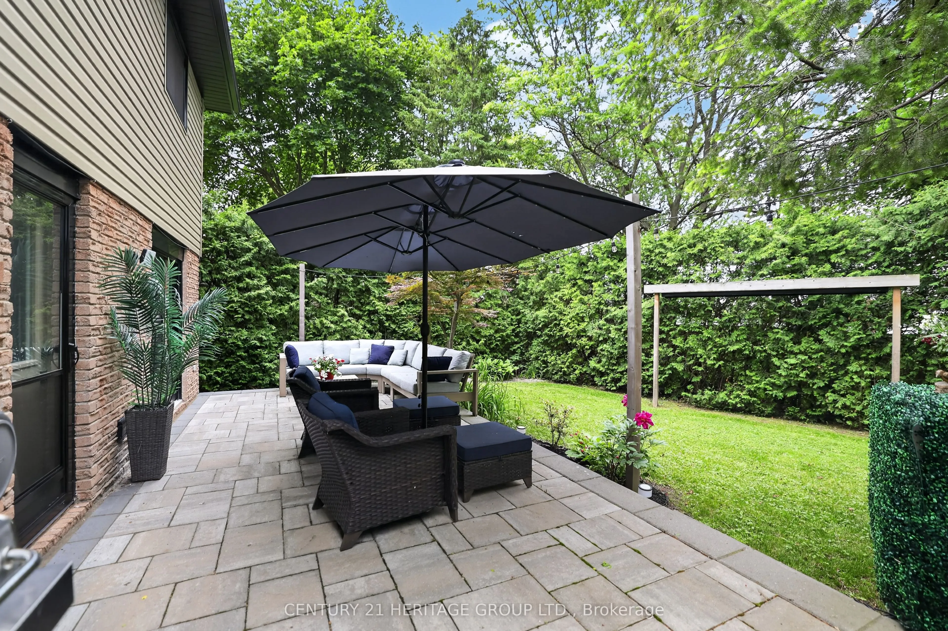 28 Innis Crescent